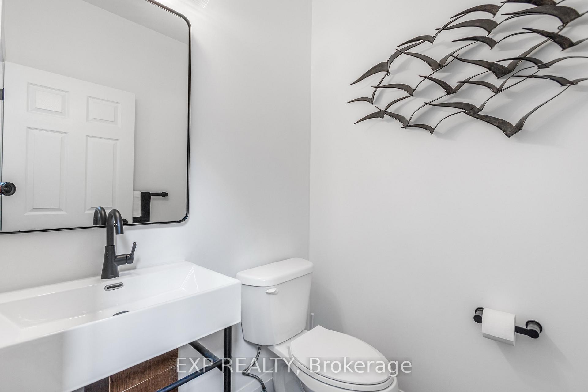 Photo 11 of 667 Highvalley Road, Hamilton, Ancaster — HOMEH