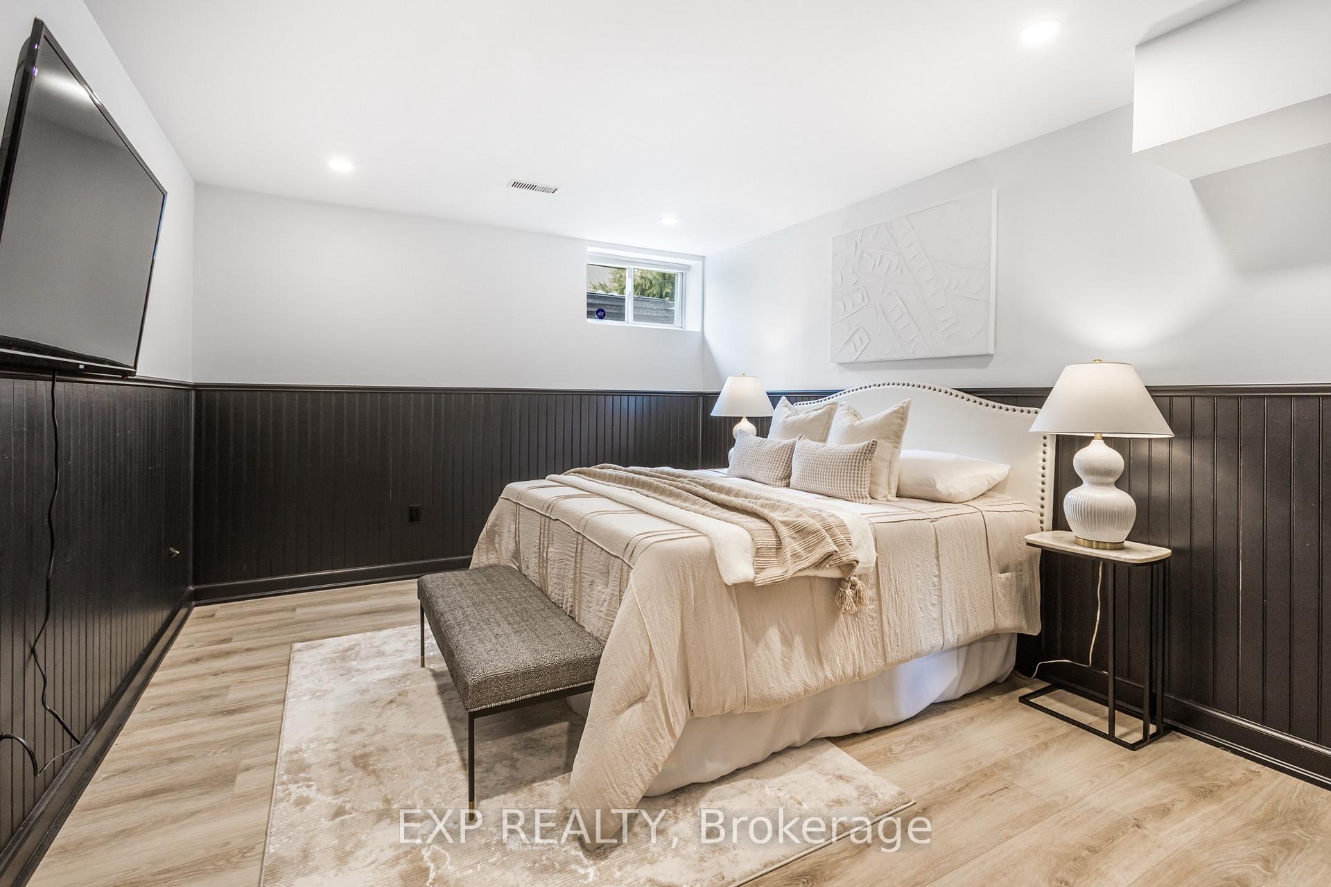 Photo 24 of 667 Highvalley Road, Hamilton, Ancaster — HOMEH