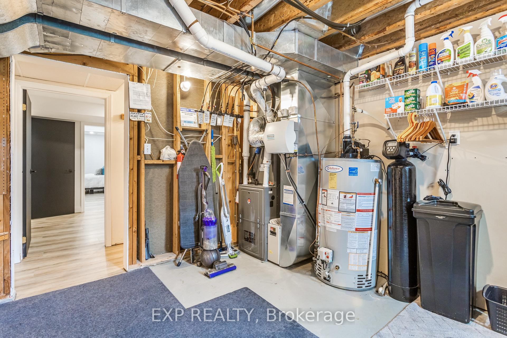 Photo 35 of 667 Highvalley Road, Hamilton, Ancaster — HOMEH