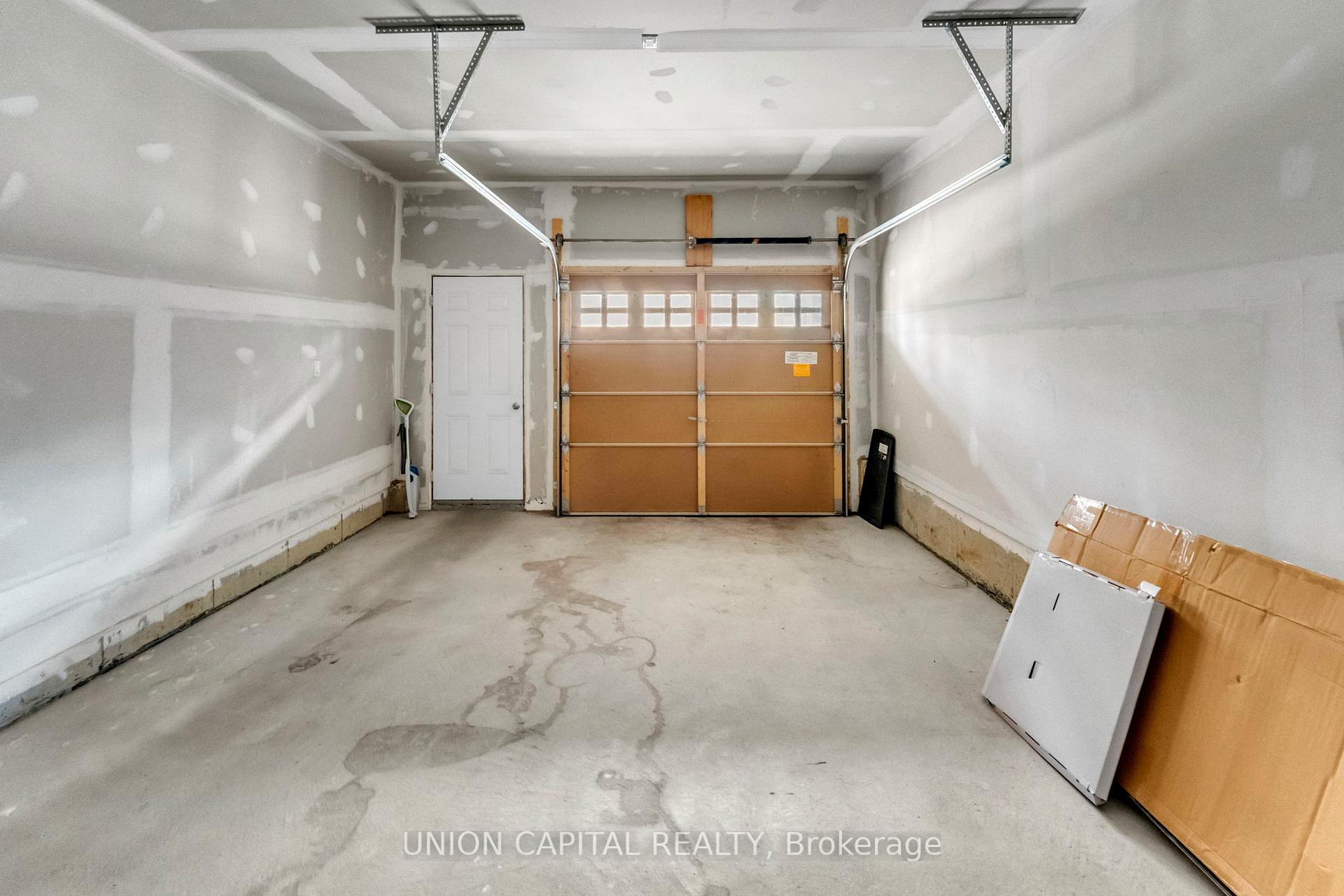 Photo 42 of 79 Cornell Centre Boulevard, Markham, Cornell — HOMEH