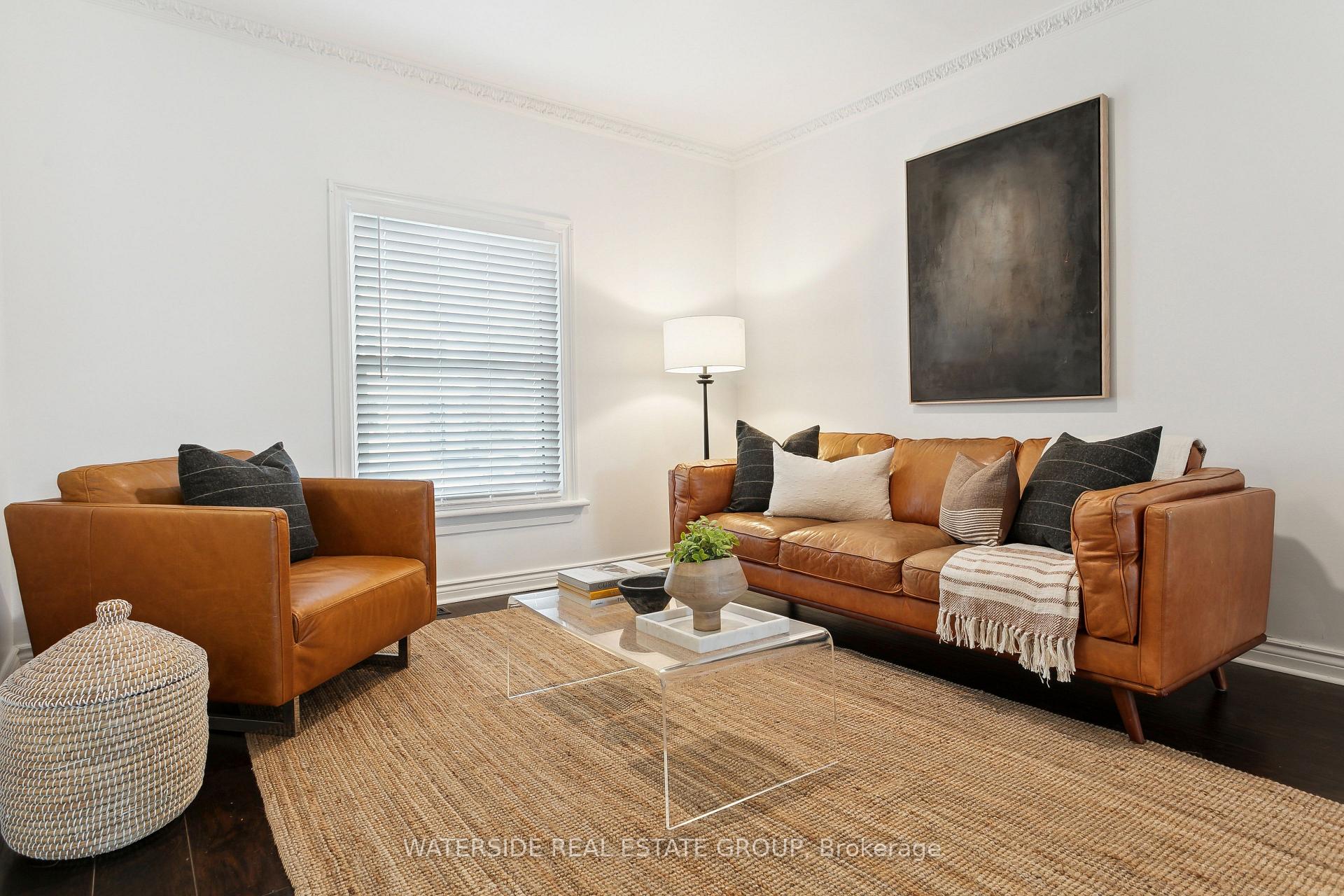 Photo 18 of 201 Rosslyn Avenue N, Hamilton, Crown Point — HOMEH