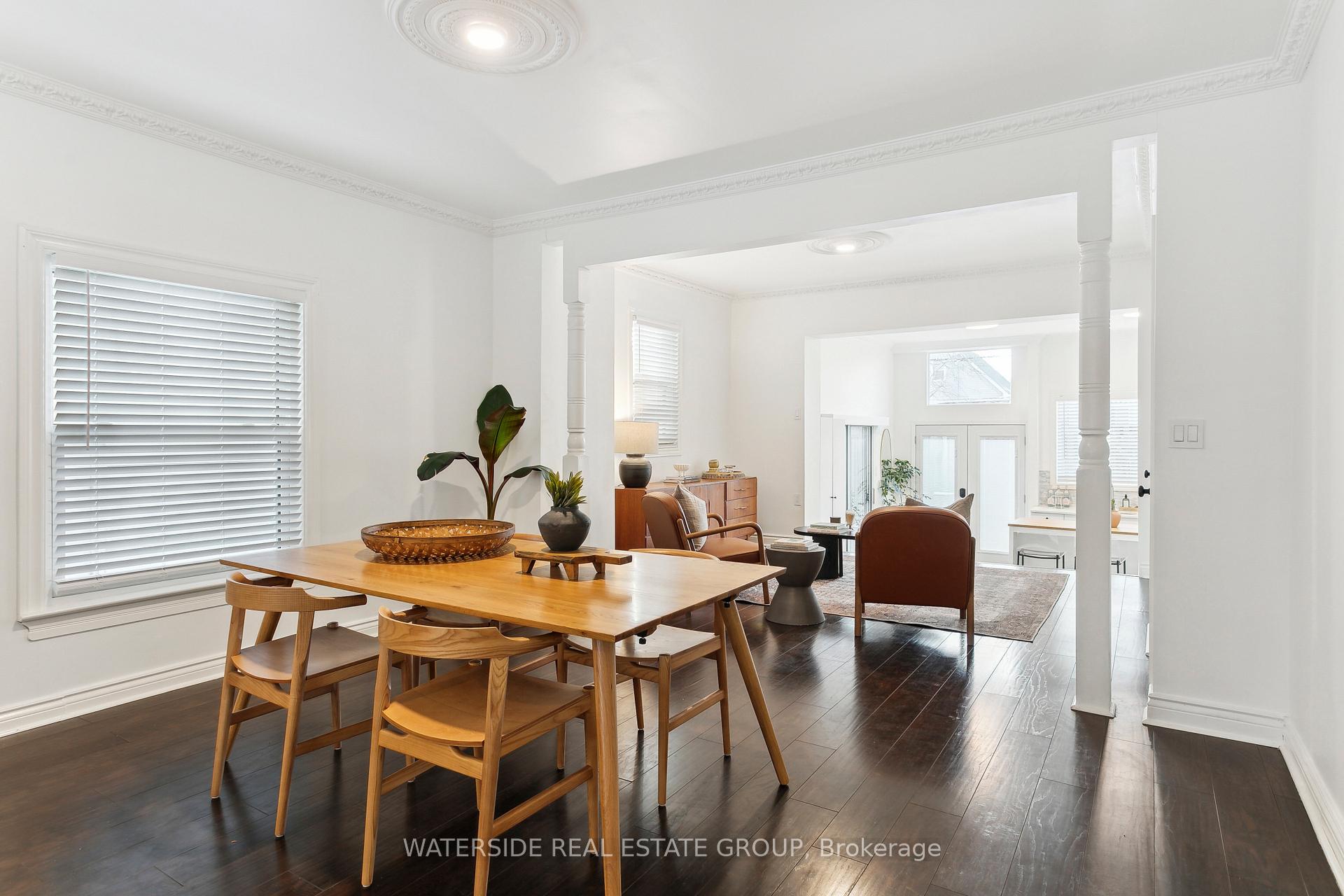 Photo 7 of 201 Rosslyn Avenue N, Hamilton, Crown Point — HOMEH