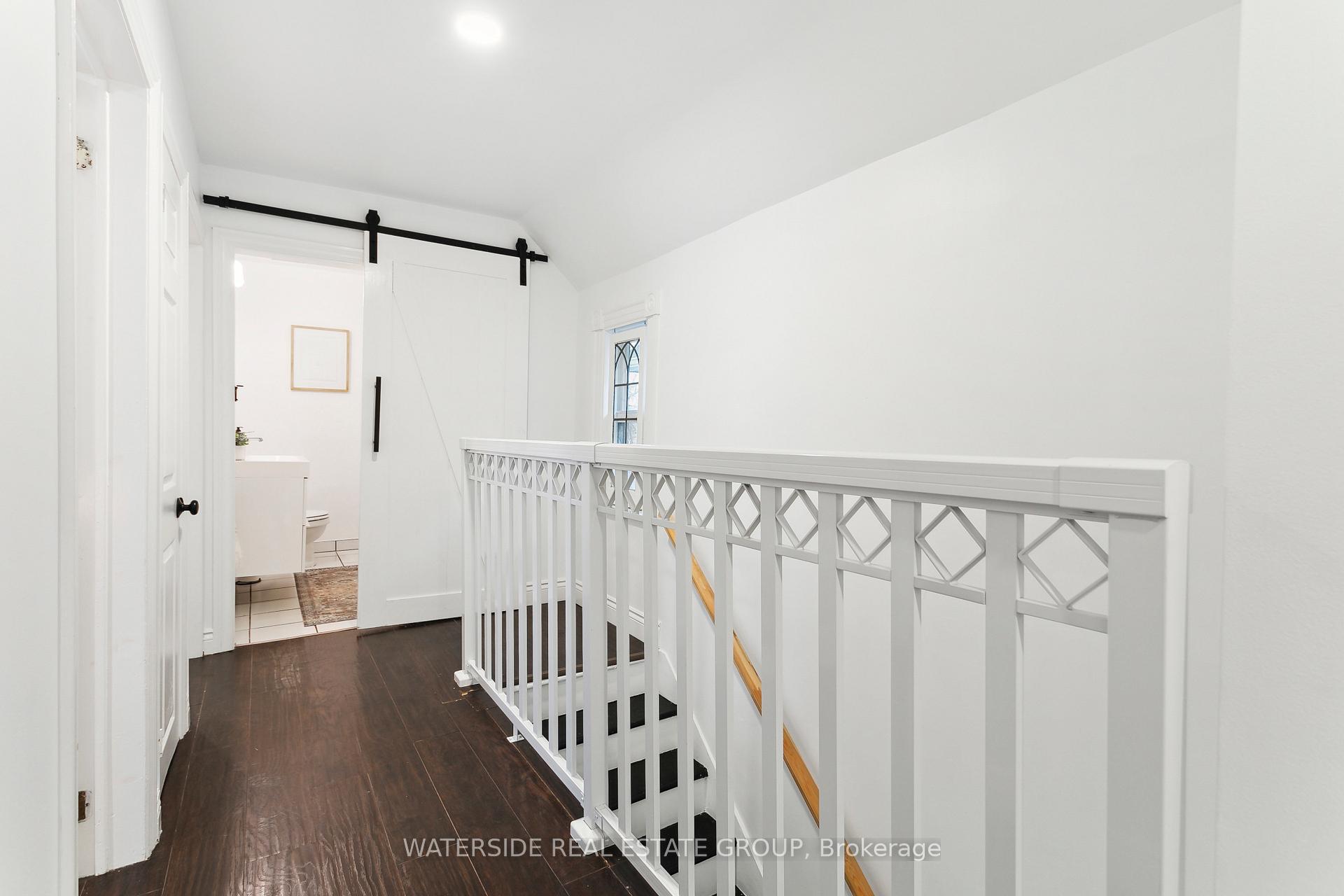 Photo 30 of 201 Rosslyn Avenue N, Hamilton, Crown Point — HOMEH