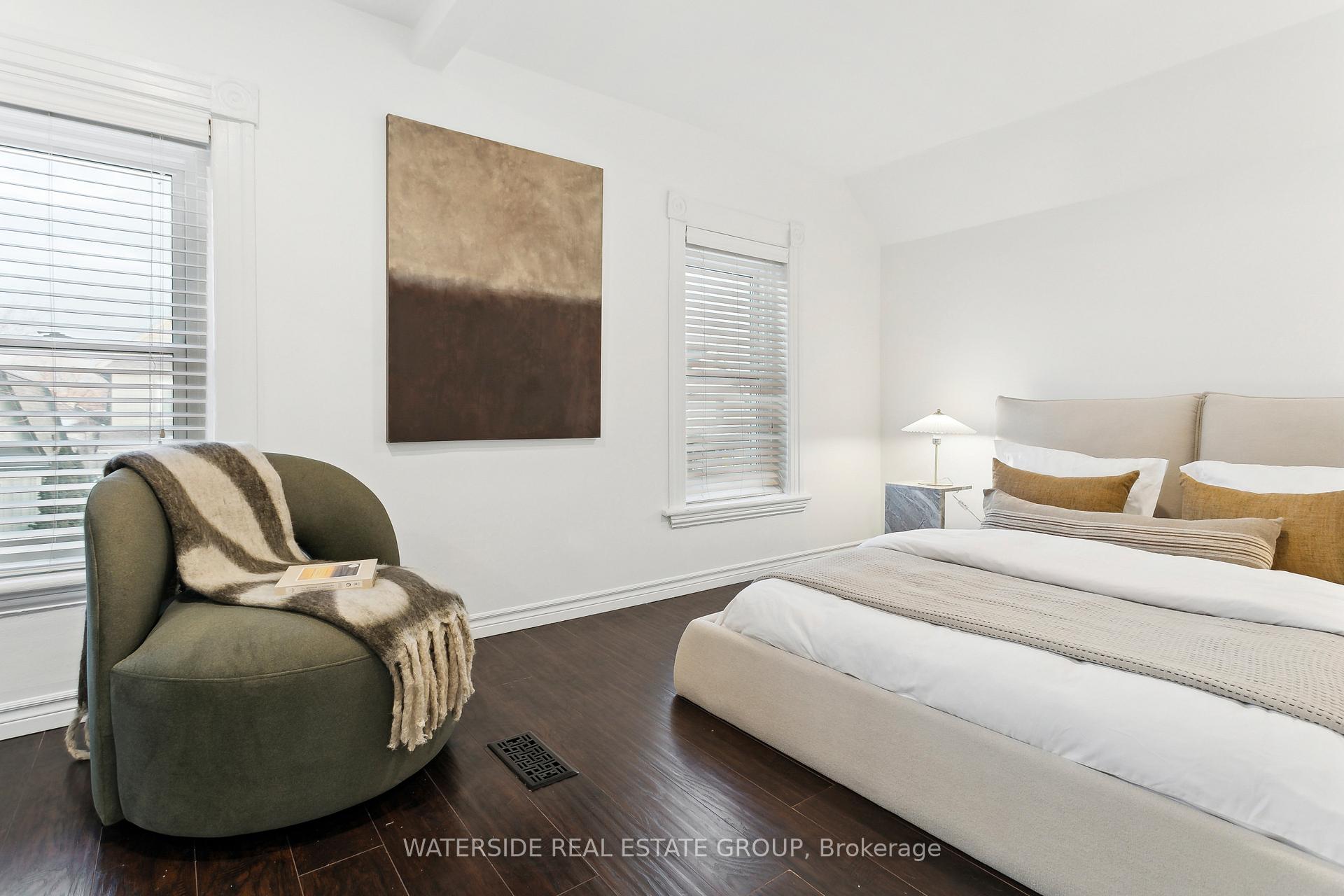 Photo 23 of 201 Rosslyn Avenue N, Hamilton, Crown Point — HOMEH