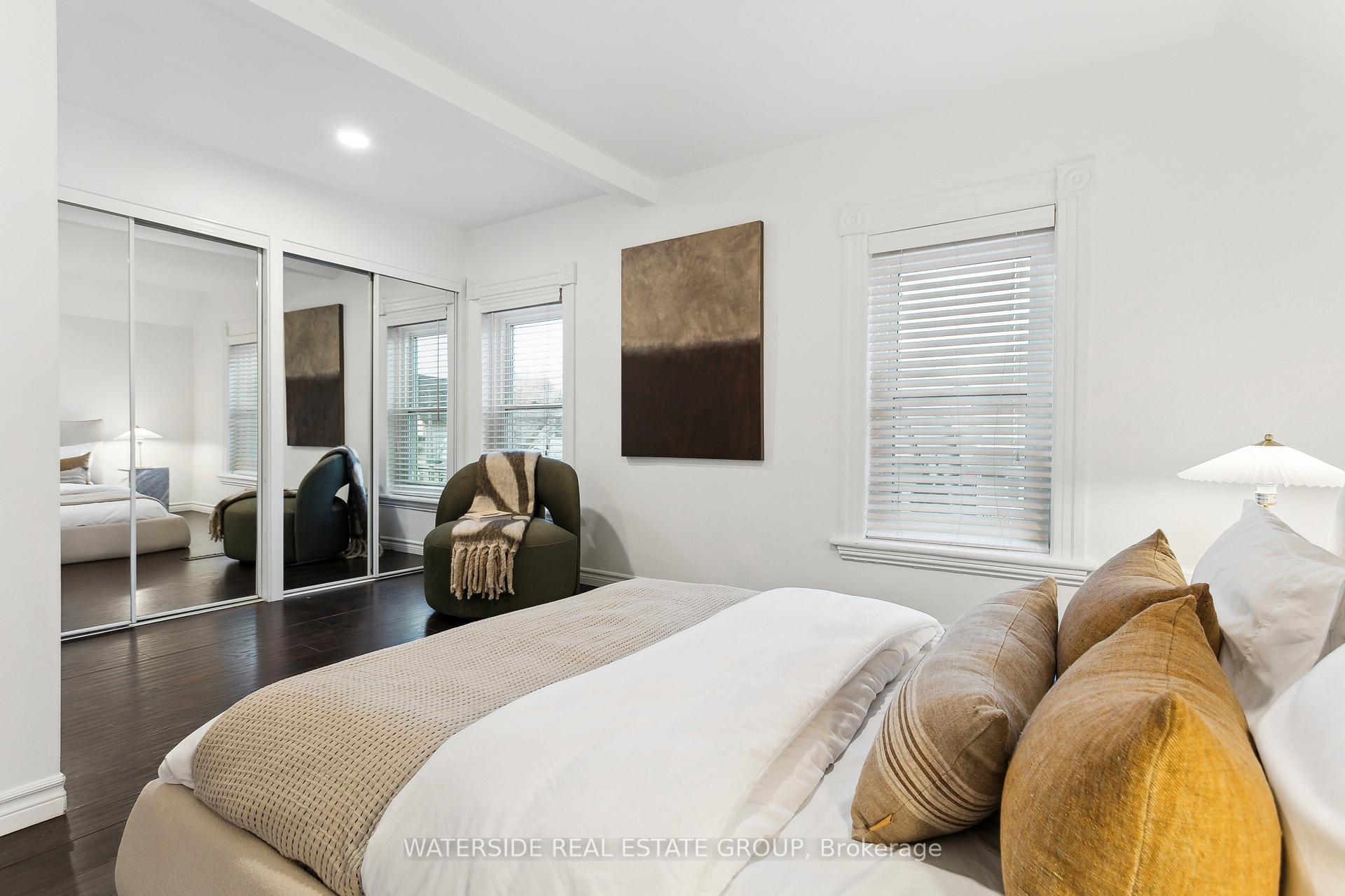 Photo 39 of 201 Rosslyn Avenue N, Hamilton, Crown Point — HOMEH