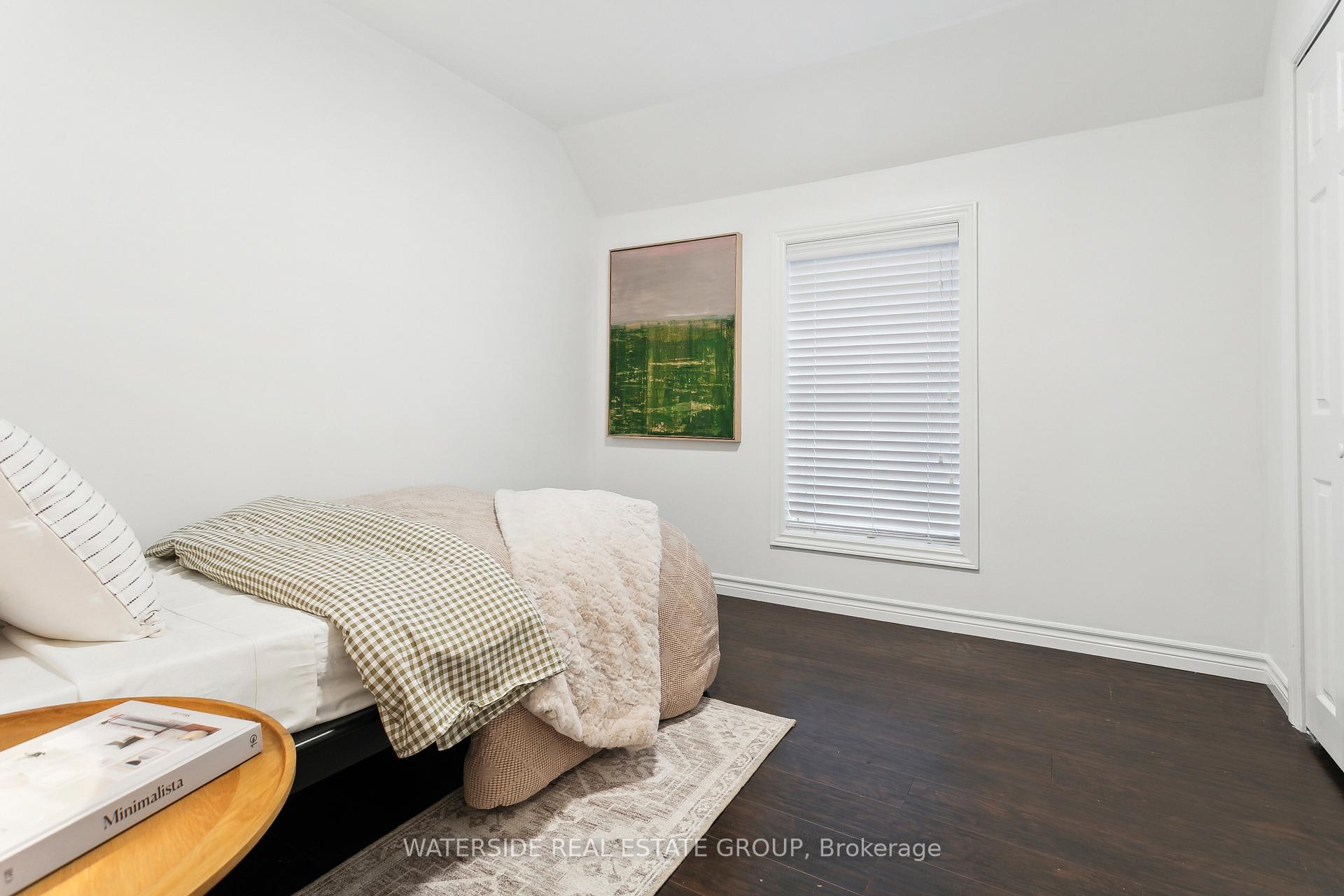 Photo 36 of 201 Rosslyn Avenue N, Hamilton, Crown Point — HOMEH