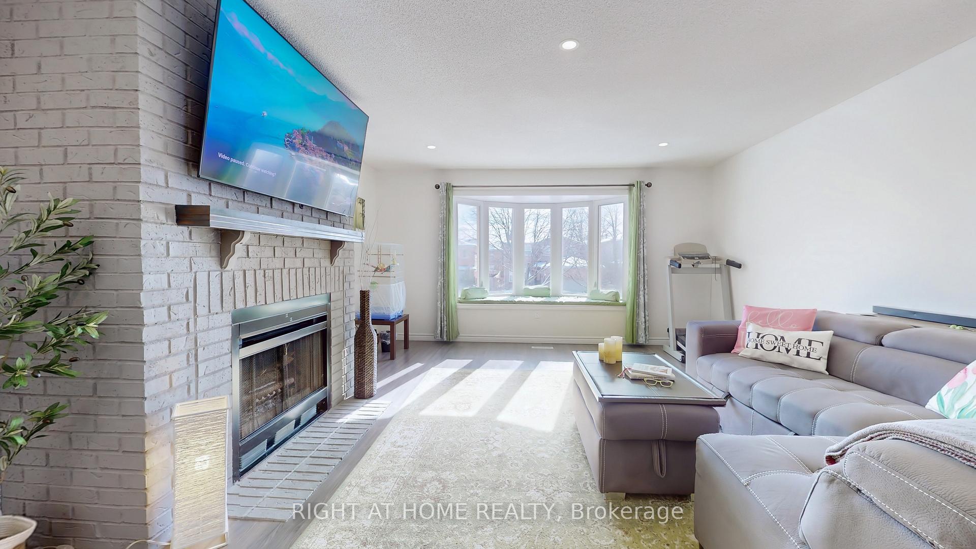 Photo 11 of 1618 Mcbrady Crescent, Pickering, Brock Ridge — HOMEH