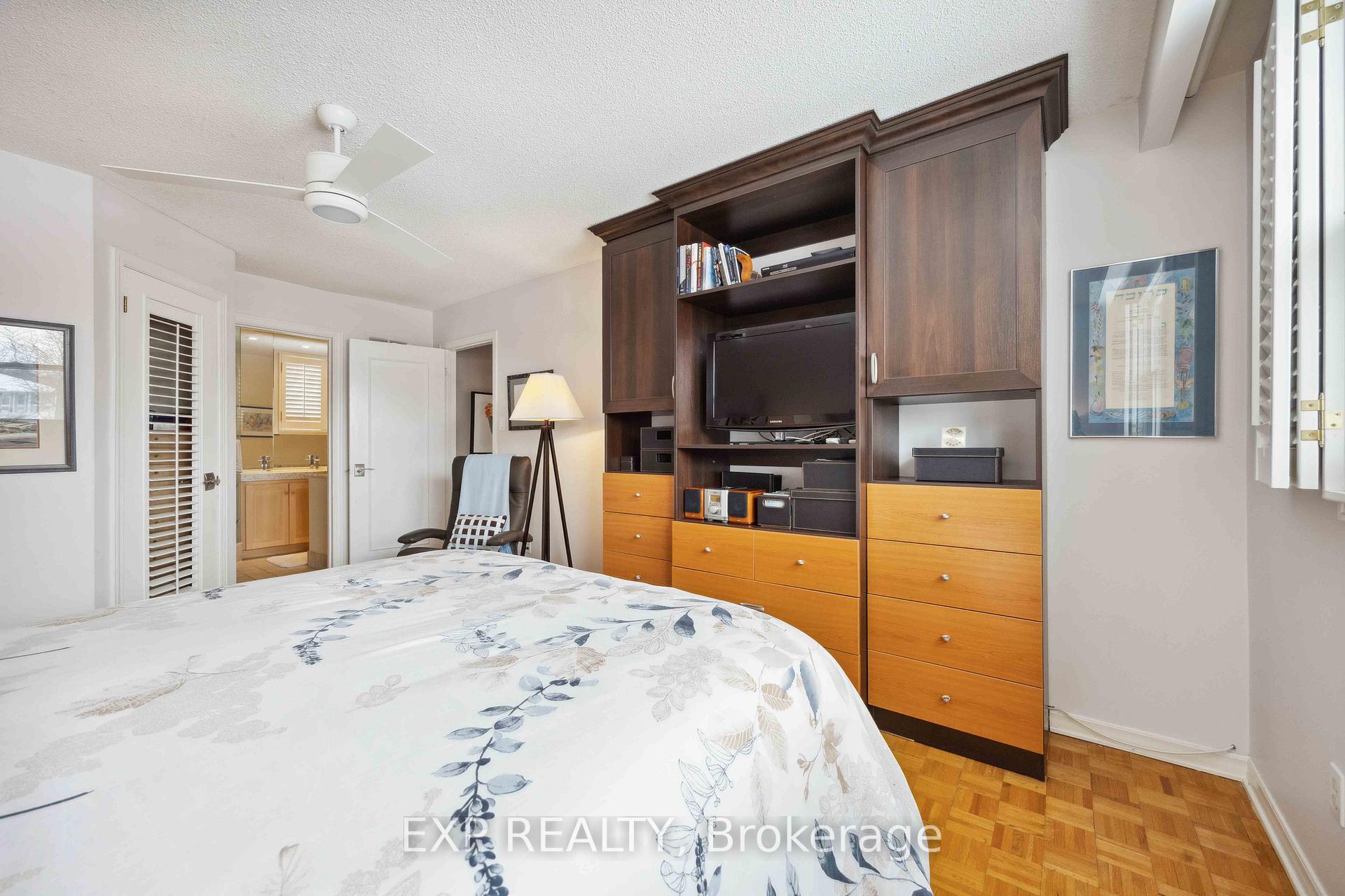 Photo 35 of 24 German Mills Road, Markham, German Mills — HOMEH
