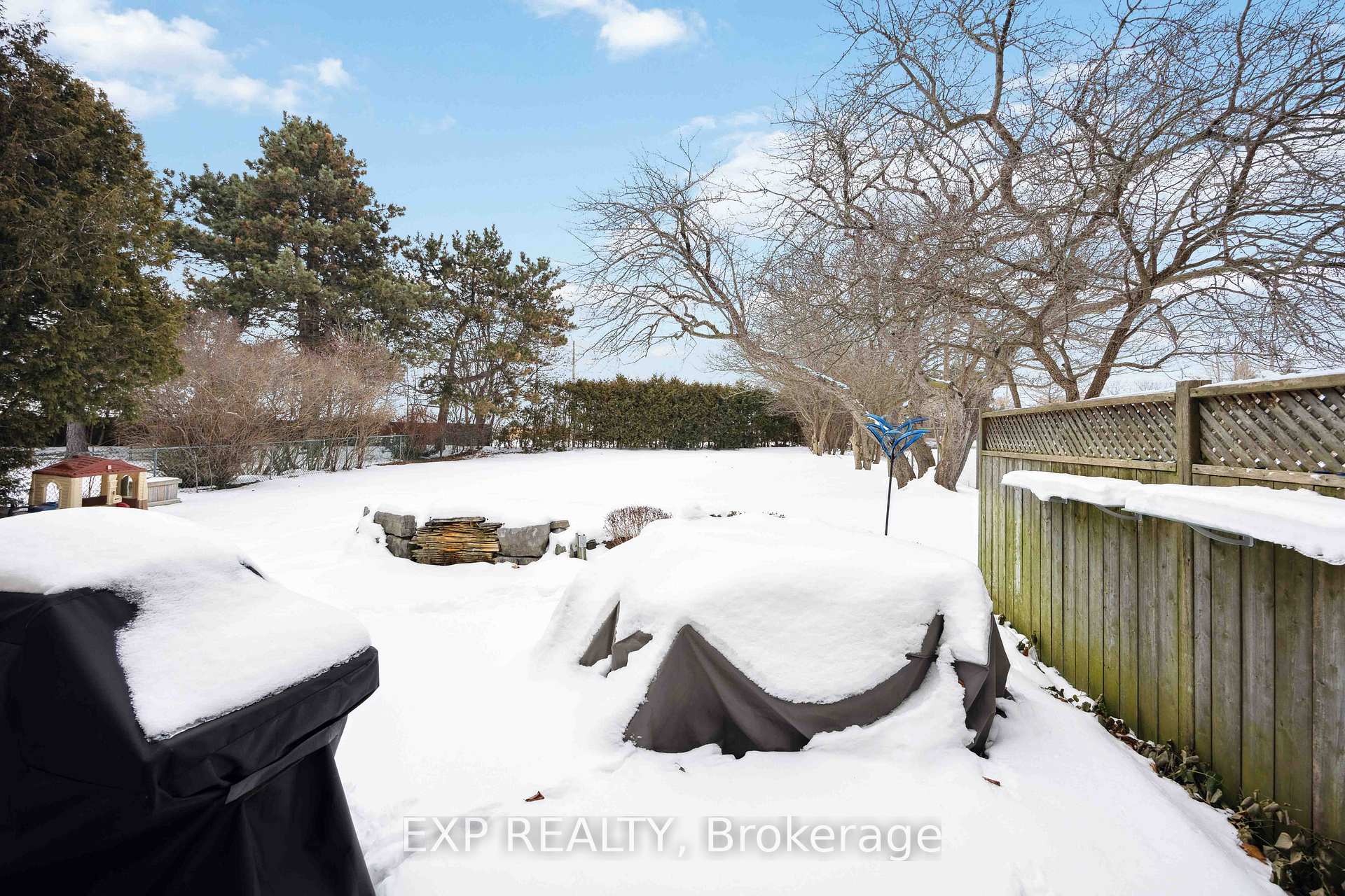 Photo 33 of 24 German Mills Road, Markham, German Mills — HOMEH