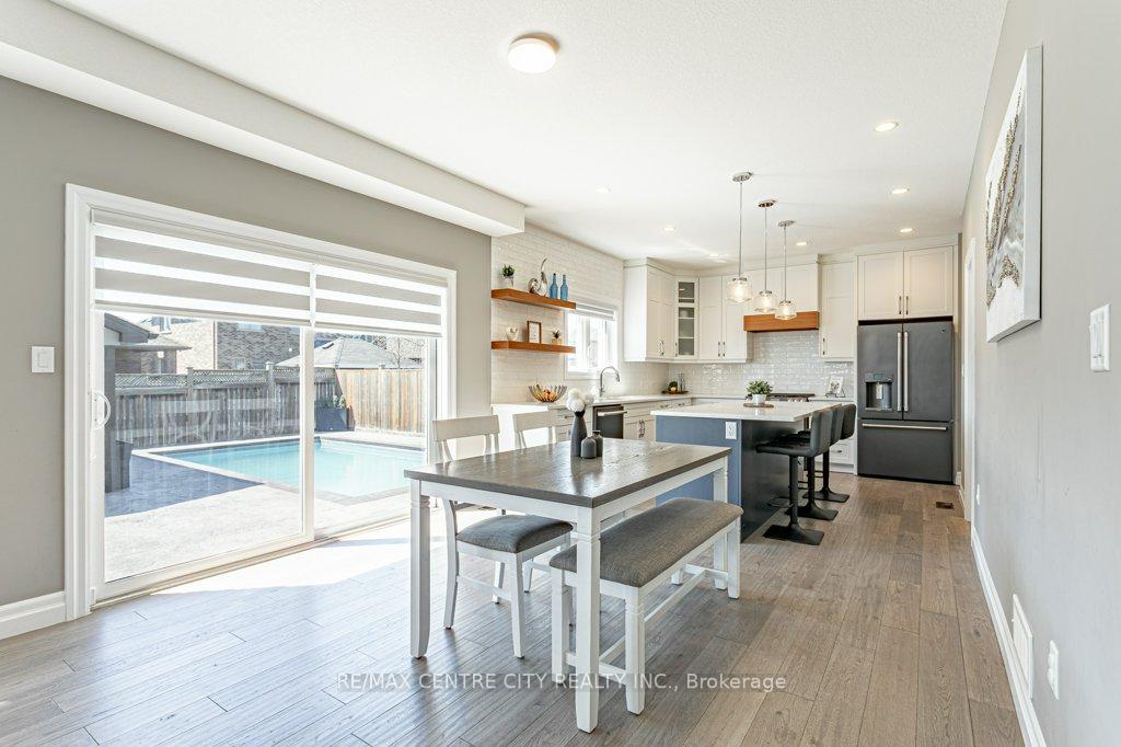 Photo 8 of 6601 Crown Grant Road, London, South V — HOMEH