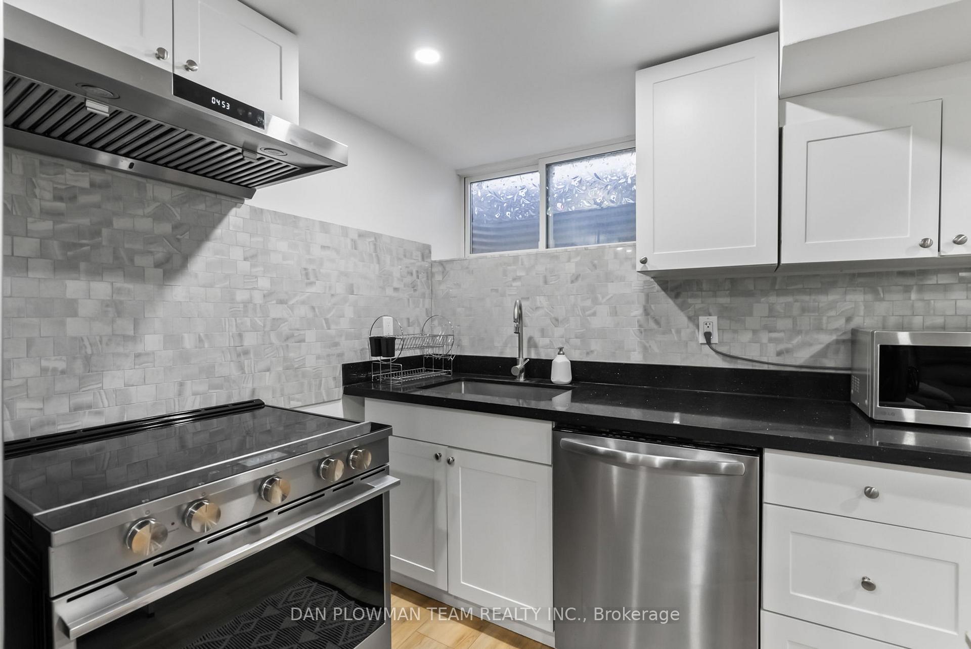 Photo 28 of 20 Maplewood Drive, Whitby, Blue Grass Meadows — HOMEH