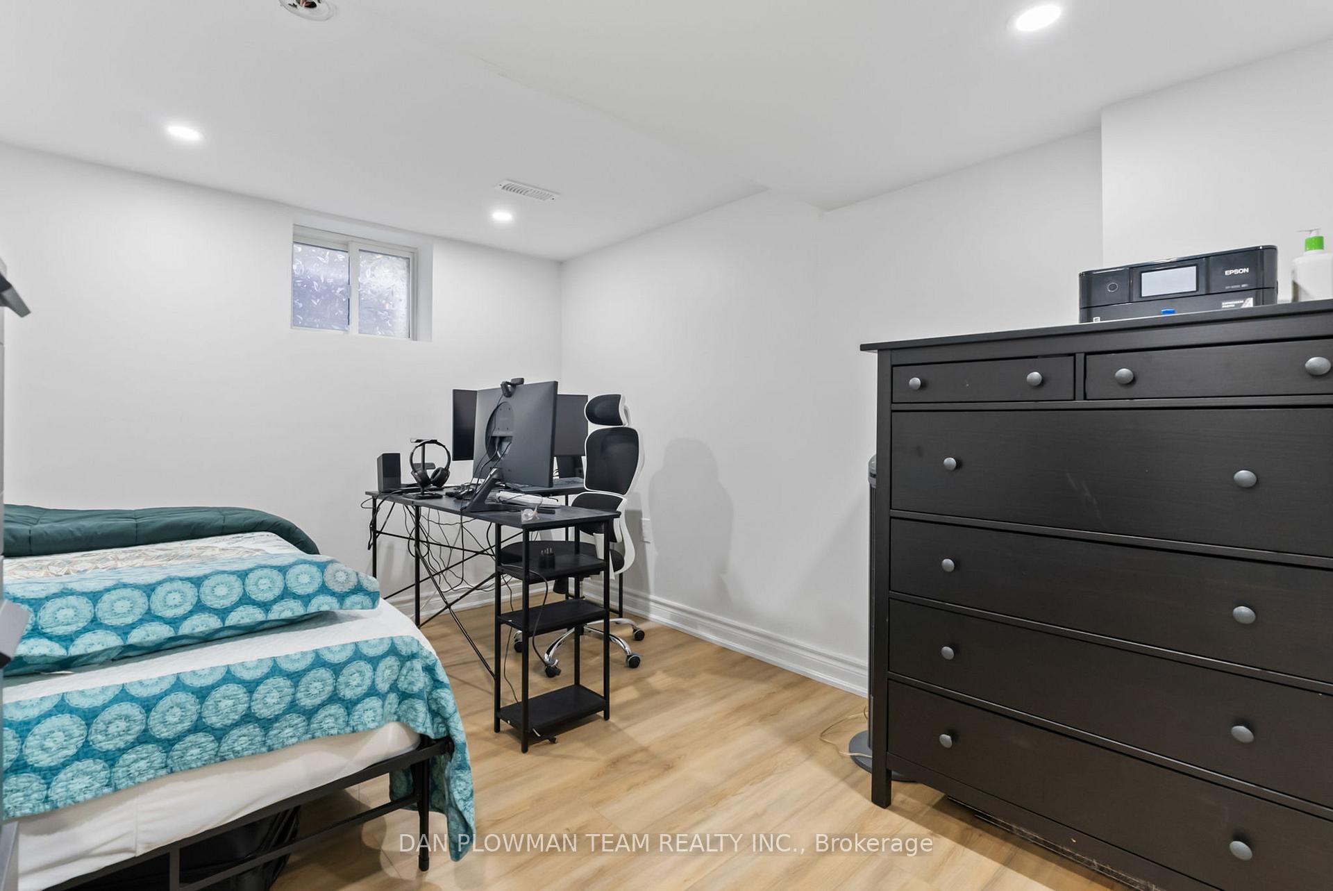 Photo 29 of 20 Maplewood Drive, Whitby, Blue Grass Meadows — HOMEH