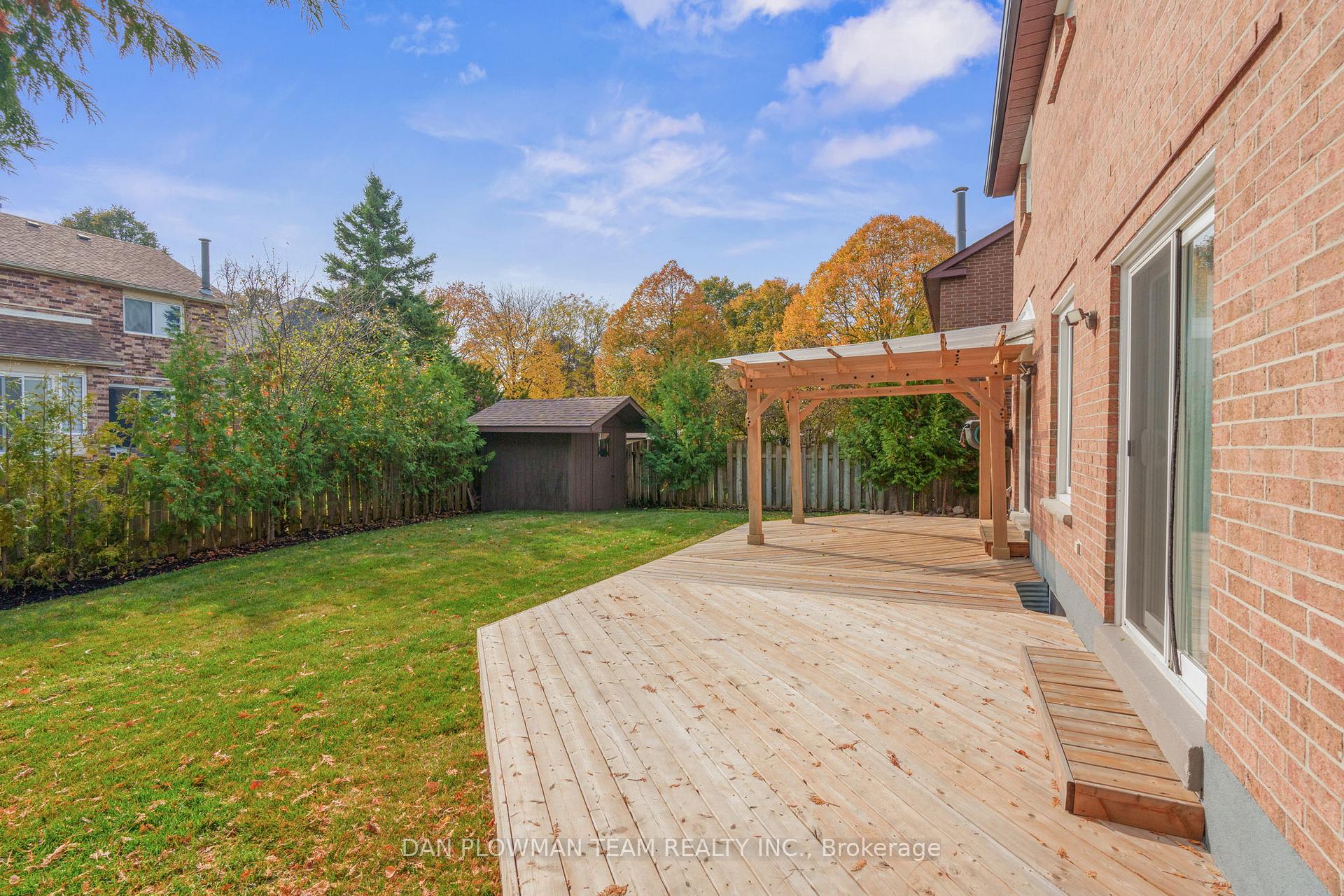 Photo 35 of 20 Maplewood Drive, Whitby, Blue Grass Meadows — HOMEH