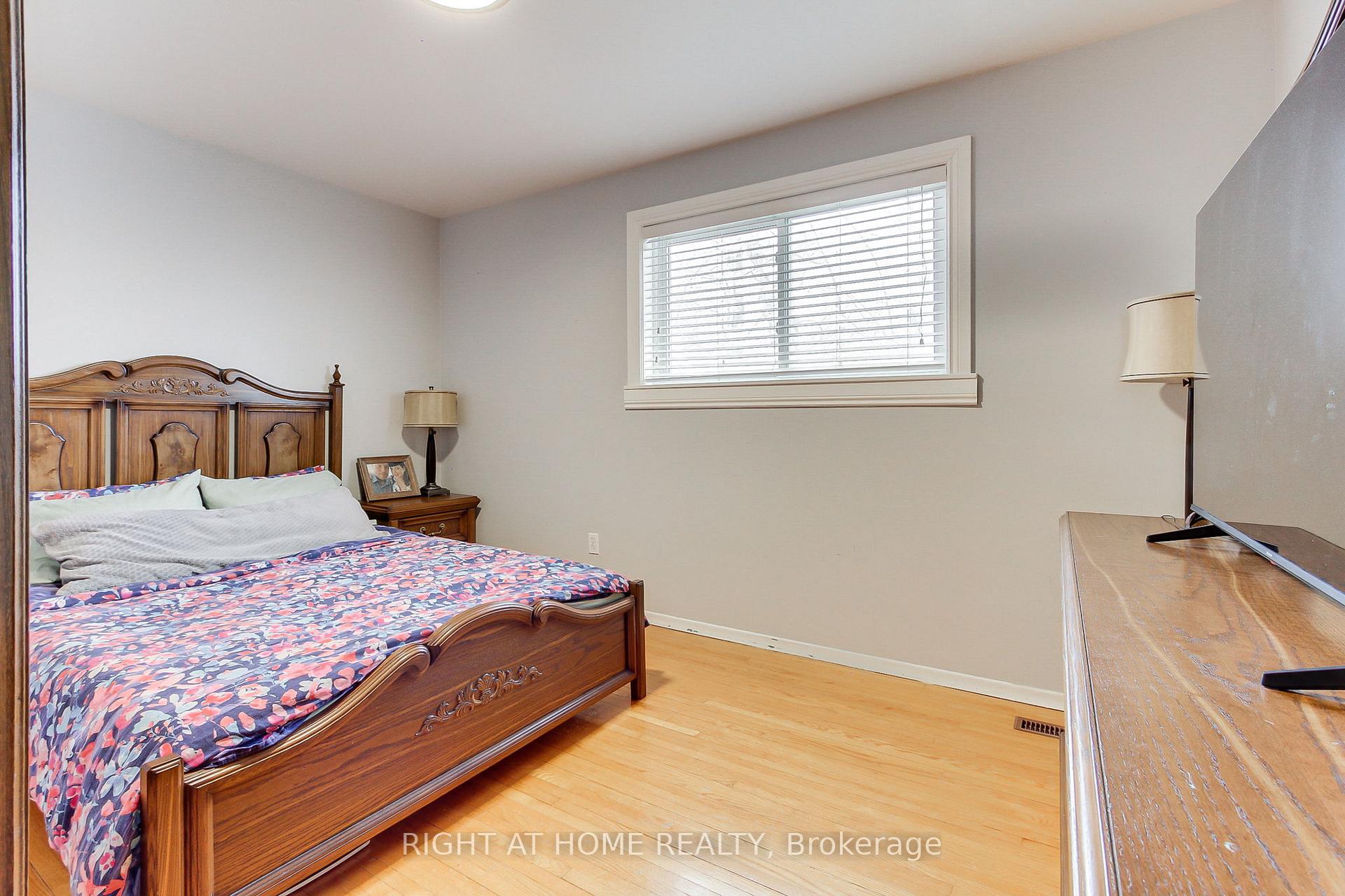 Photo 20 of 67 Park Crescent S, New Tecumseth, Tottenham — HOMEH