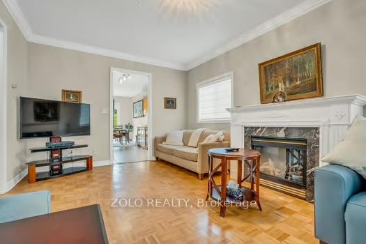 Photo 11 of 137 Sheshi Drive, Vaughan, Vellore Village — HOMEH