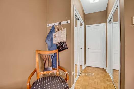 Photo 16 of 137 Sheshi Drive, Vaughan, Vellore Village — HOMEH