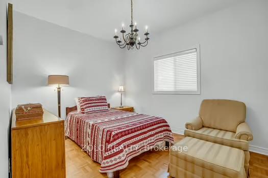 Photo 19 of 137 Sheshi Drive, Vaughan, Vellore Village — HOMEH
