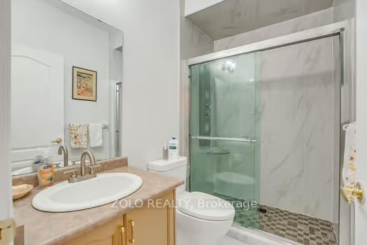 Photo 23 of 137 Sheshi Drive, Vaughan, Vellore Village — HOMEH