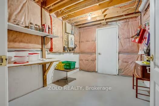Photo 22 of 137 Sheshi Drive, Vaughan, Vellore Village — HOMEH