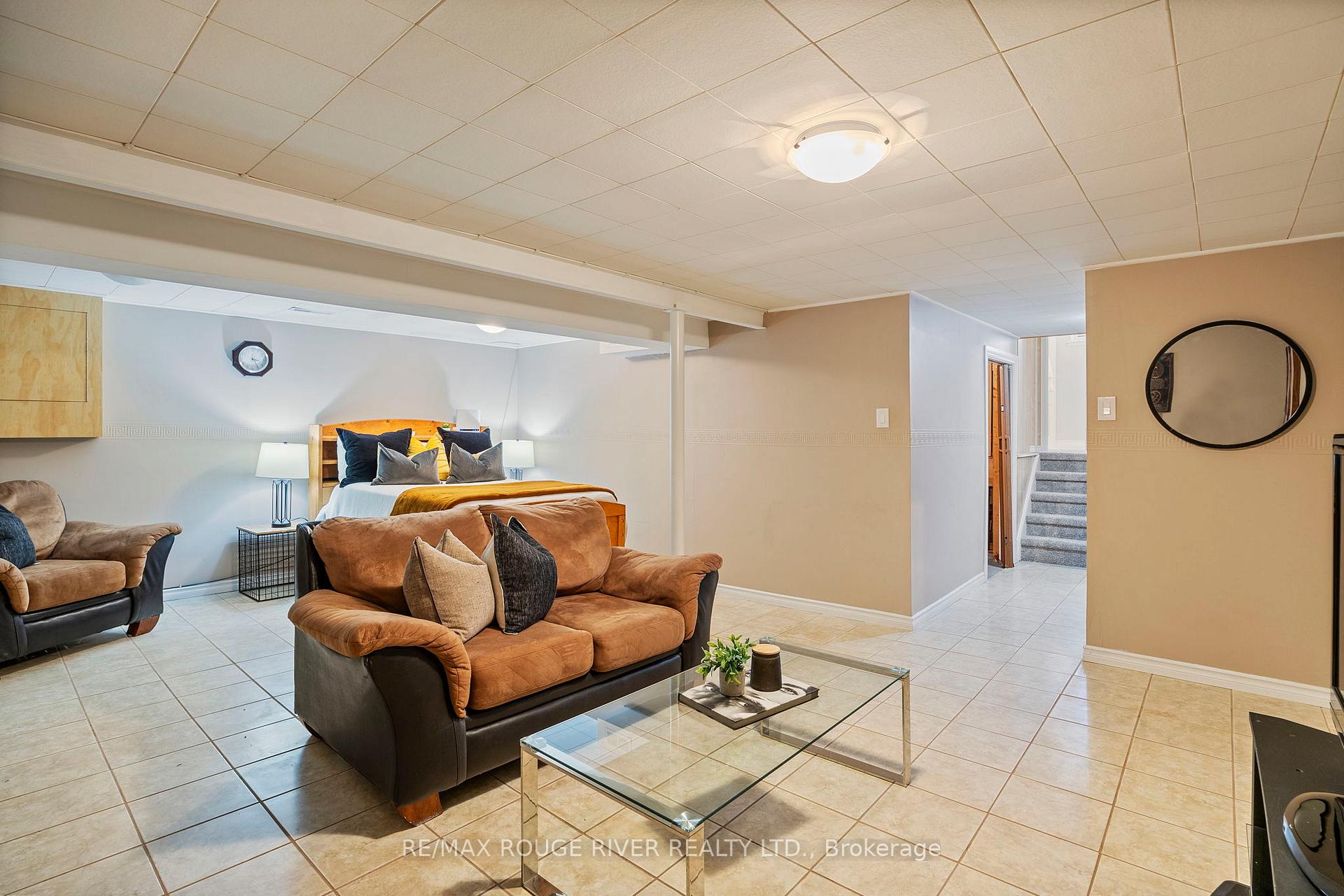 Photo 9 of 844 Hillcrest Road, Pickering, West Shore — HOMEH