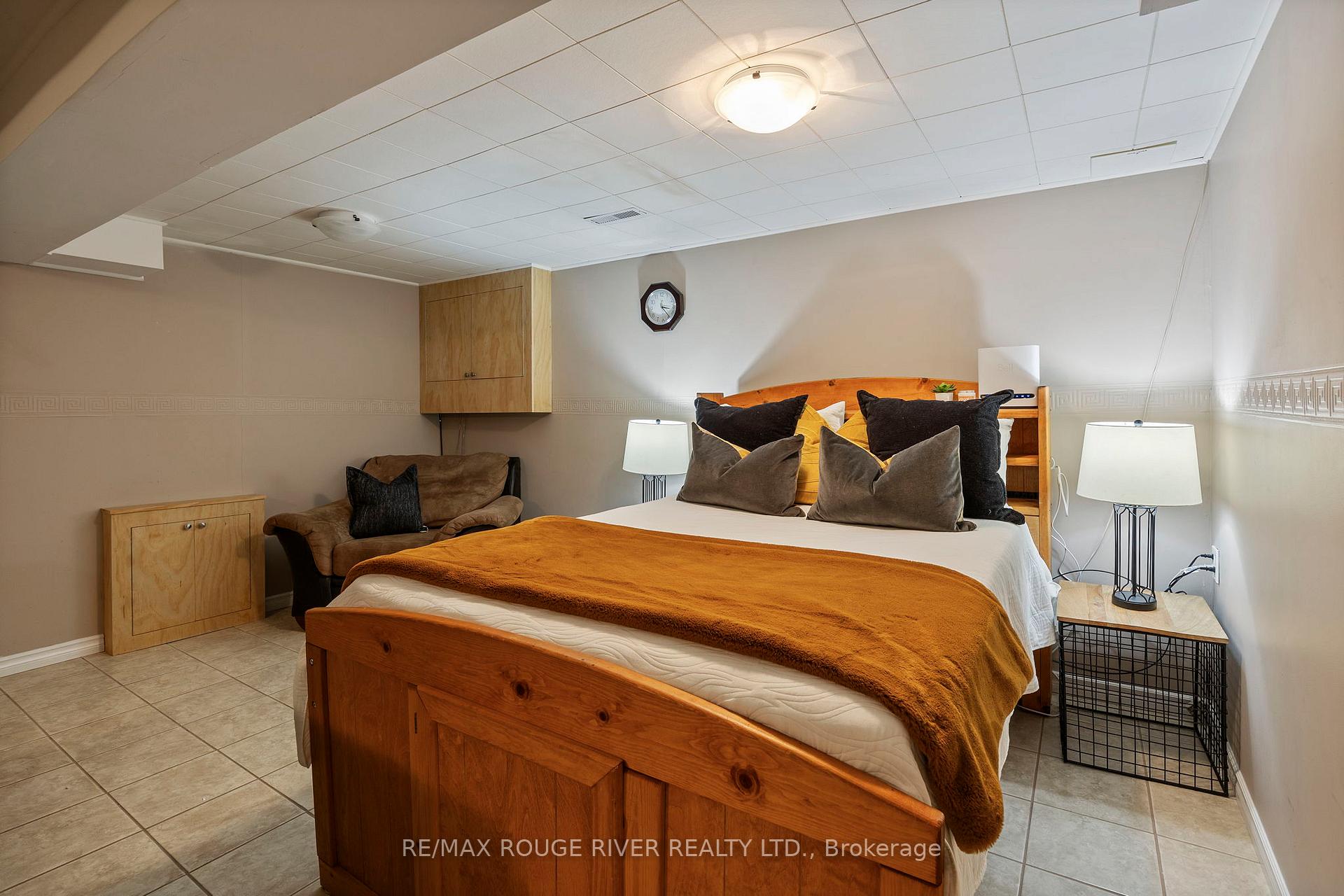 Photo 8 of 844 Hillcrest Road, Pickering, West Shore — HOMEH