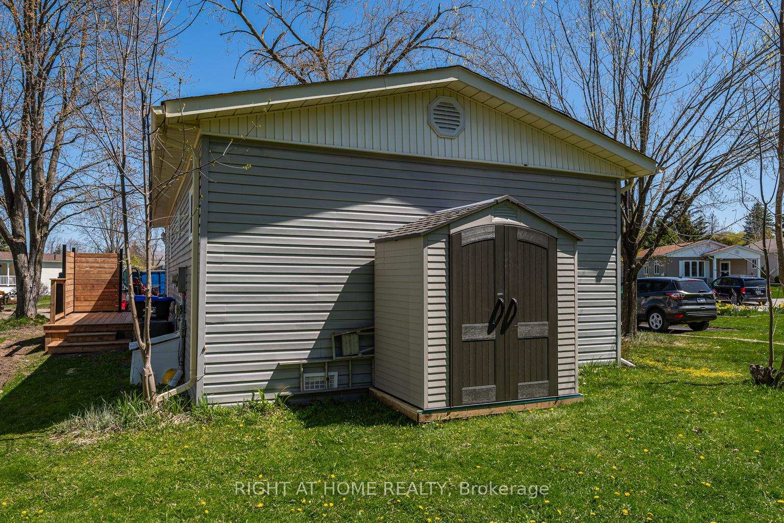 Photo 22 of 83 Hawthorne Drive, Innisfil, Rural Innisfil — HOMEH