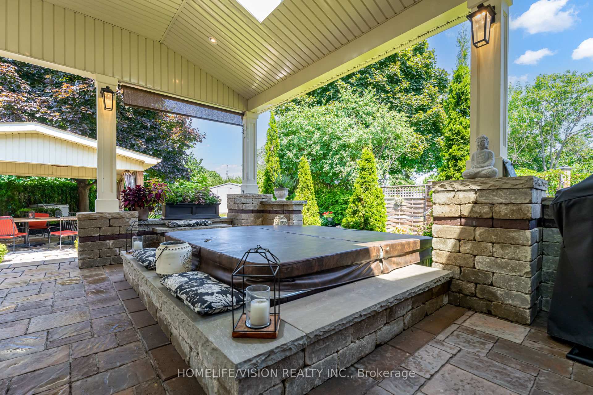 Photo 27 of 92 Trothen Circle, Markham, Markham Village — HOMEH