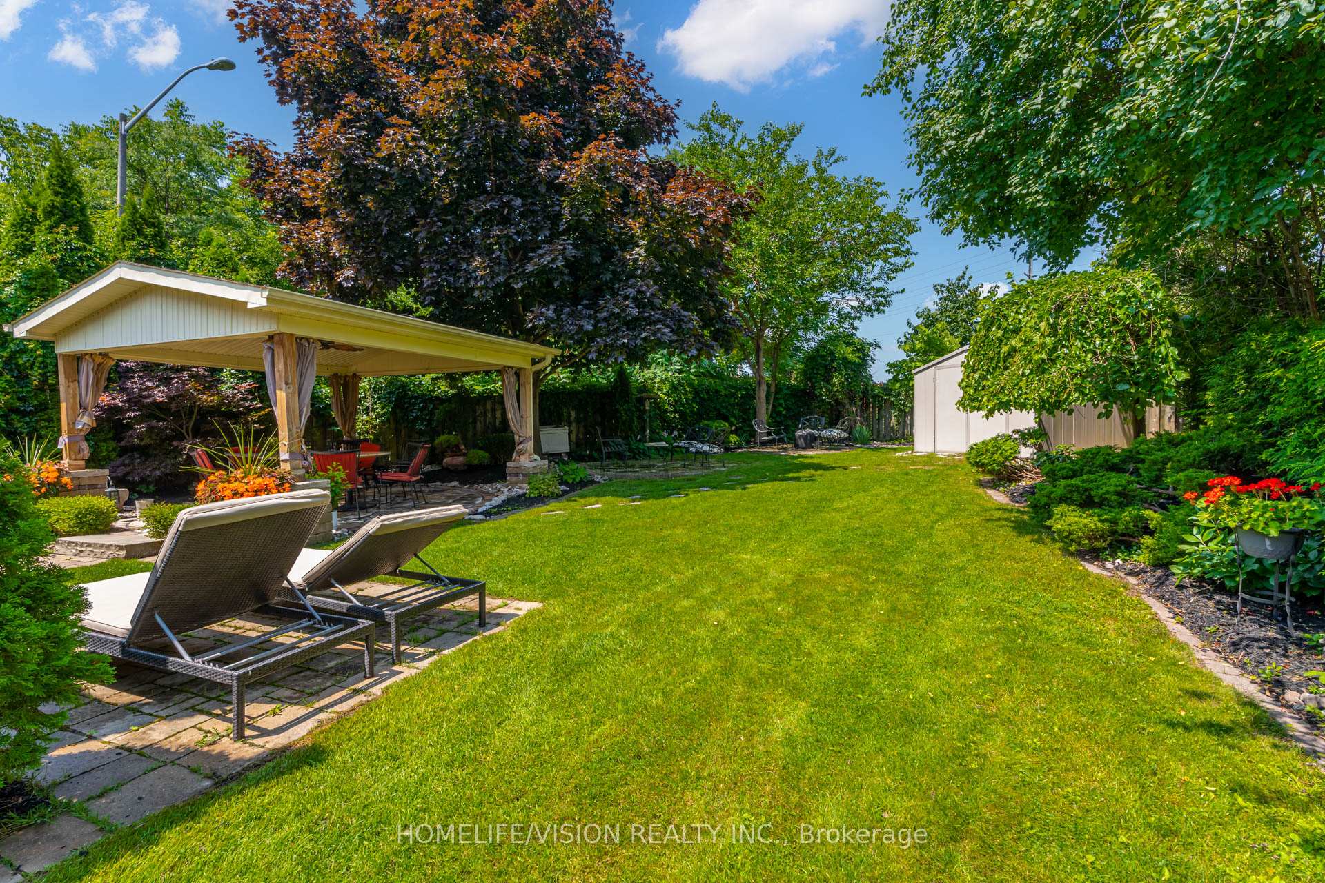 Photo 34 of 92 Trothen Circle, Markham, Markham Village — HOMEH