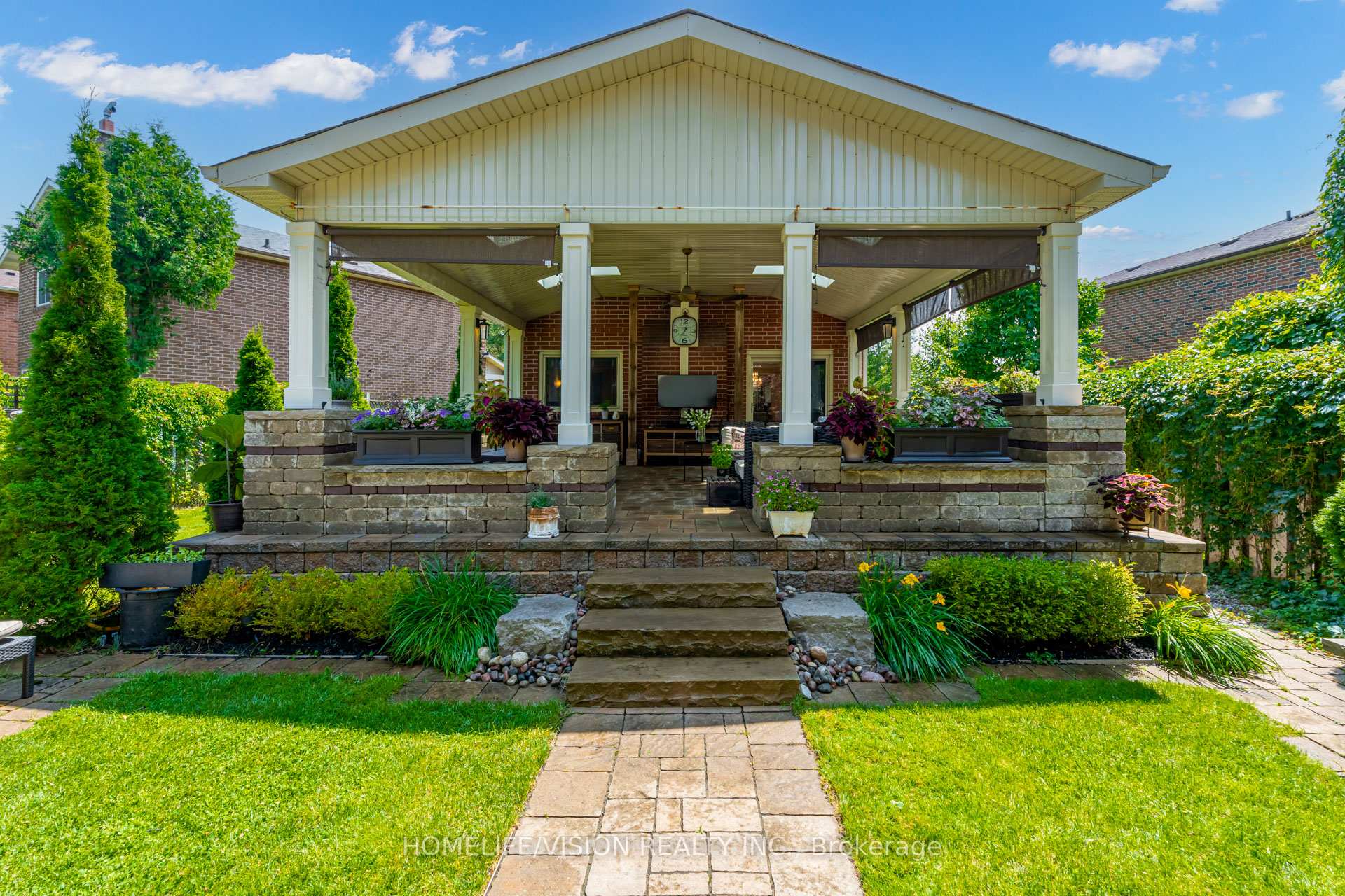 Photo 29 of 92 Trothen Circle, Markham, Markham Village — HOMEH