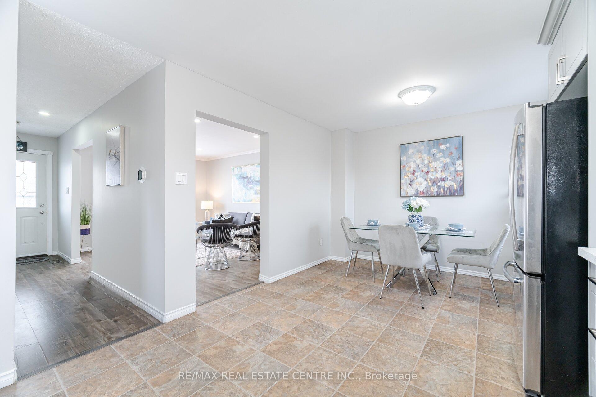 Photo 17 of 43 Markham Crescent, Hamilton, Stoney Creek Mountain — HOMEH