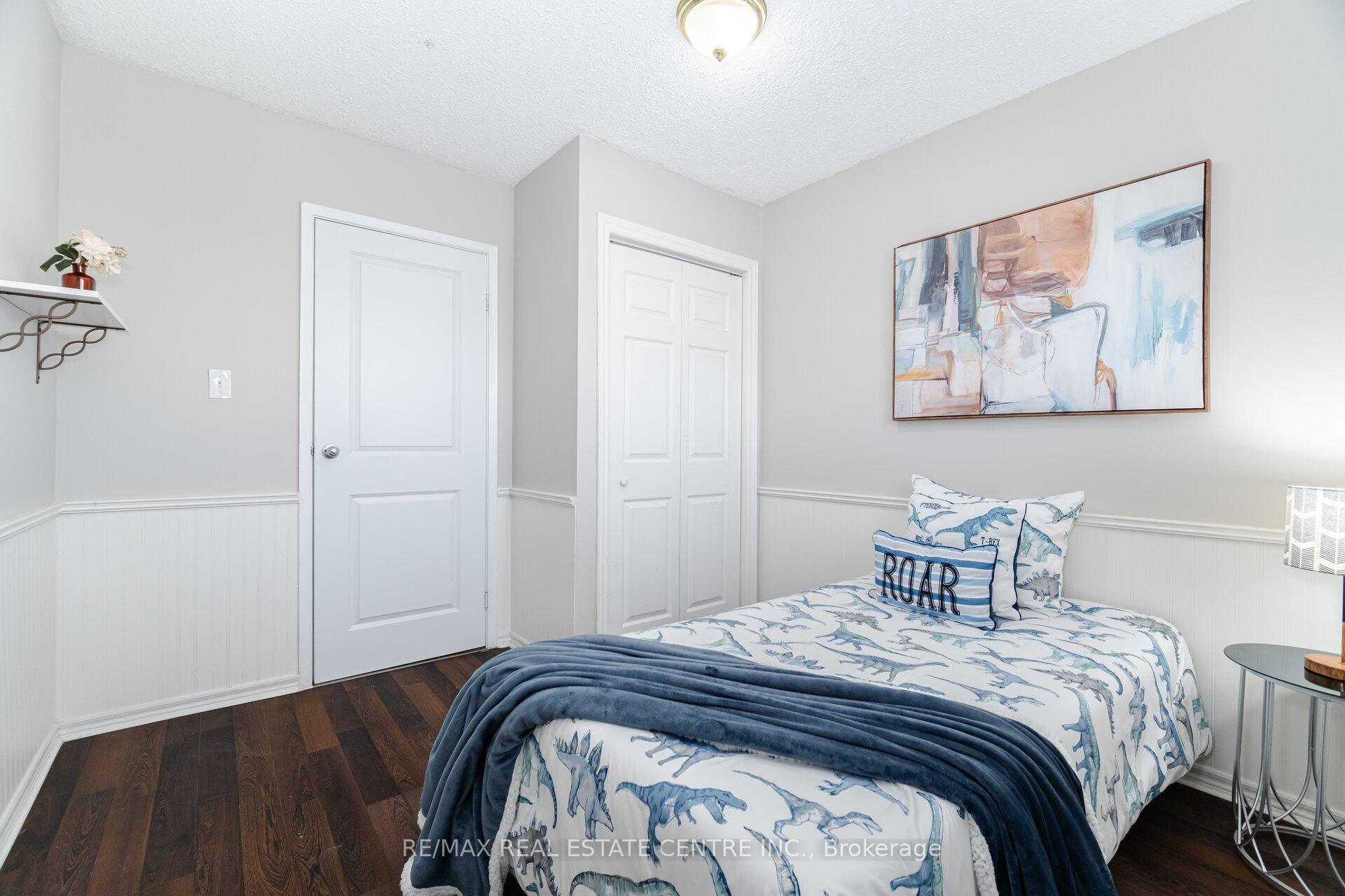 Photo 20 of 43 Markham Crescent, Hamilton, Stoney Creek Mountain — HOMEH