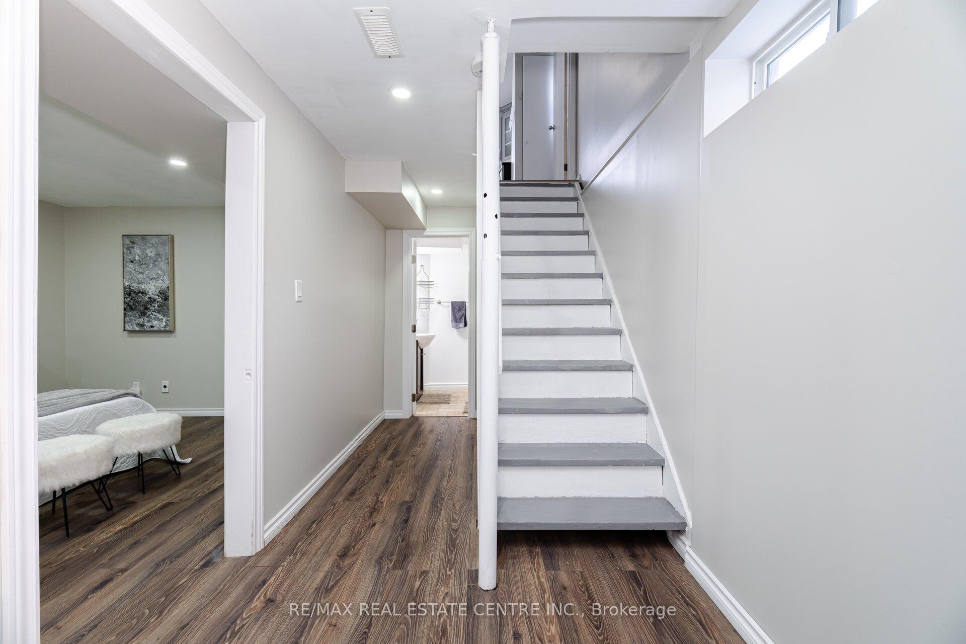 Photo 26 of 43 Markham Crescent, Hamilton, Stoney Creek Mountain — HOMEH