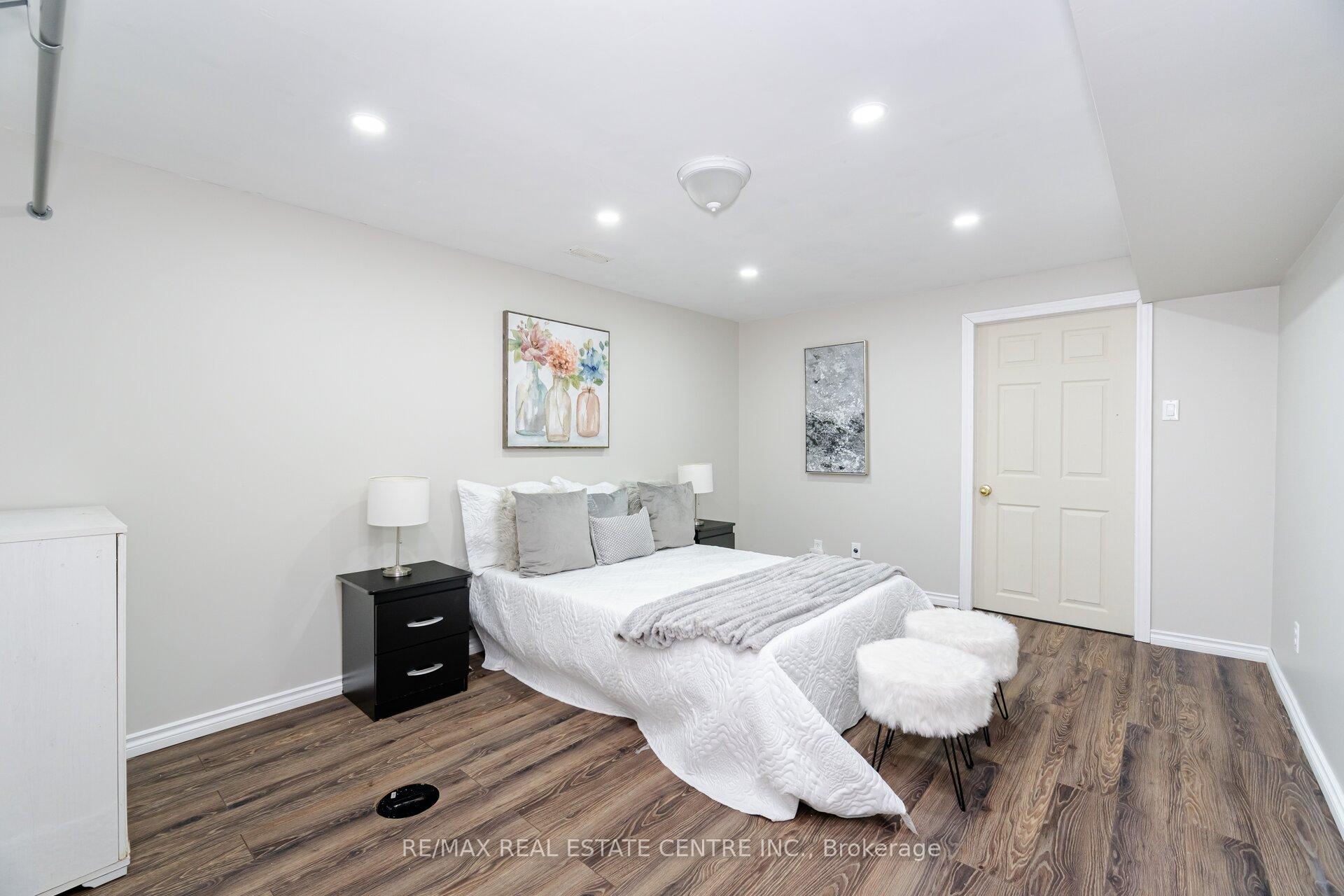 Photo 25 of 43 Markham Crescent, Hamilton, Stoney Creek Mountain — HOMEH