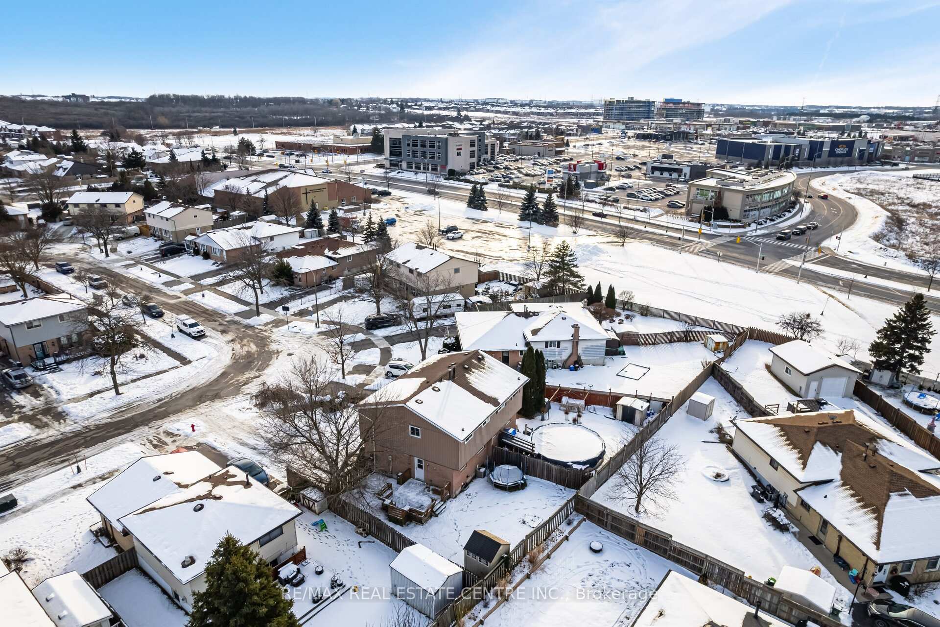 Photo 39 of 43 Markham Crescent, Hamilton, Stoney Creek Mountain — HOMEH