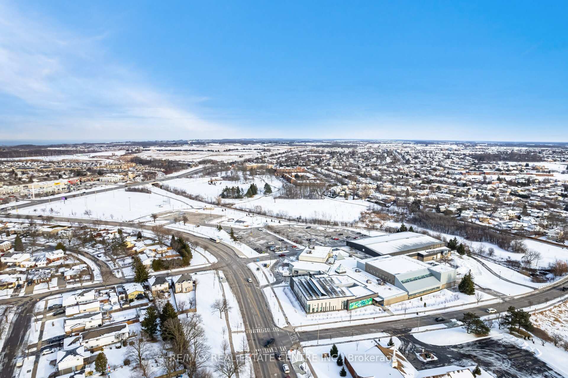 Photo 38 of 43 Markham Crescent, Hamilton, Stoney Creek Mountain — HOMEH