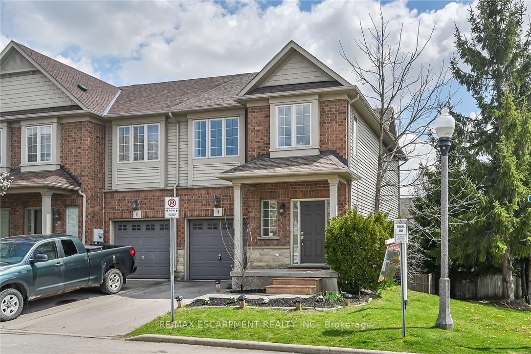 Photo 8 of 4 Myers Lane, Hamilton, Ancaster — HOMEH