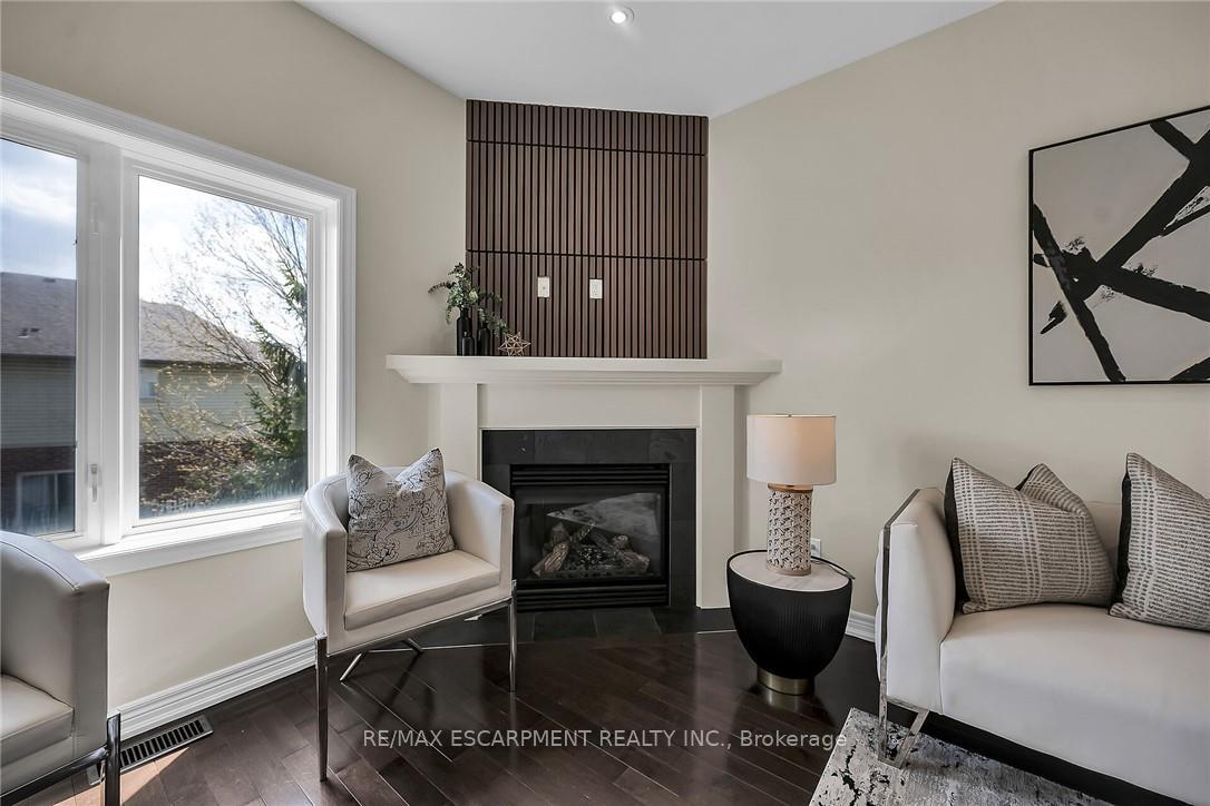 Photo 35 of 4 Myers Lane, Hamilton, Ancaster — HOMEH