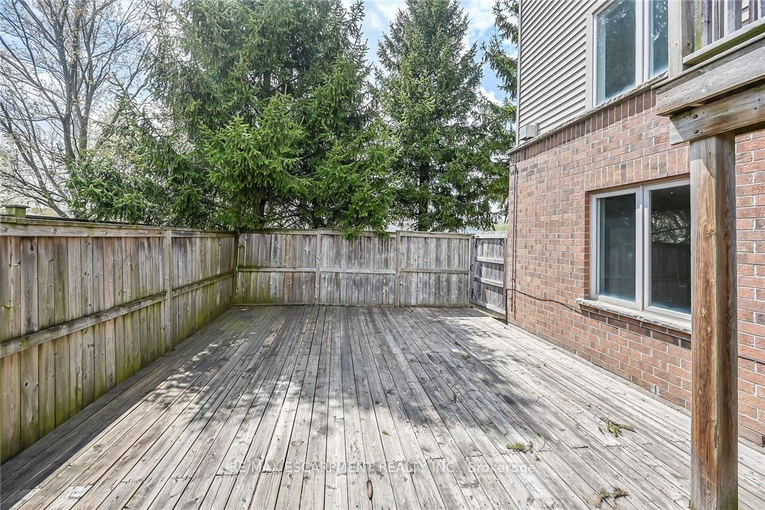 Photo 41 of 4 Myers Lane, Hamilton, Ancaster — HOMEH