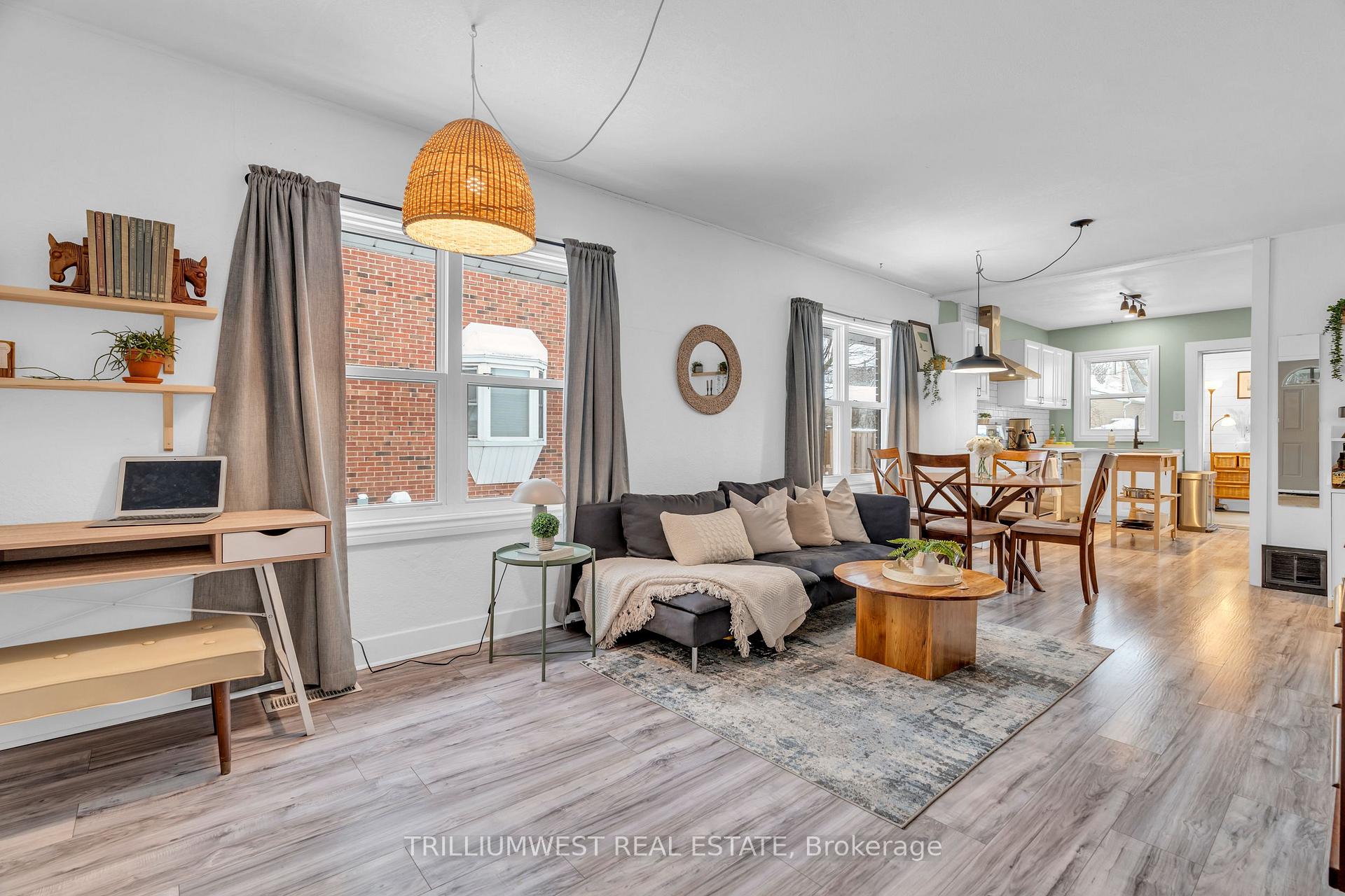 Photo 6 of 436 Louisa Street, Kitchener, Mount Hope Huron Park — HOMEH
