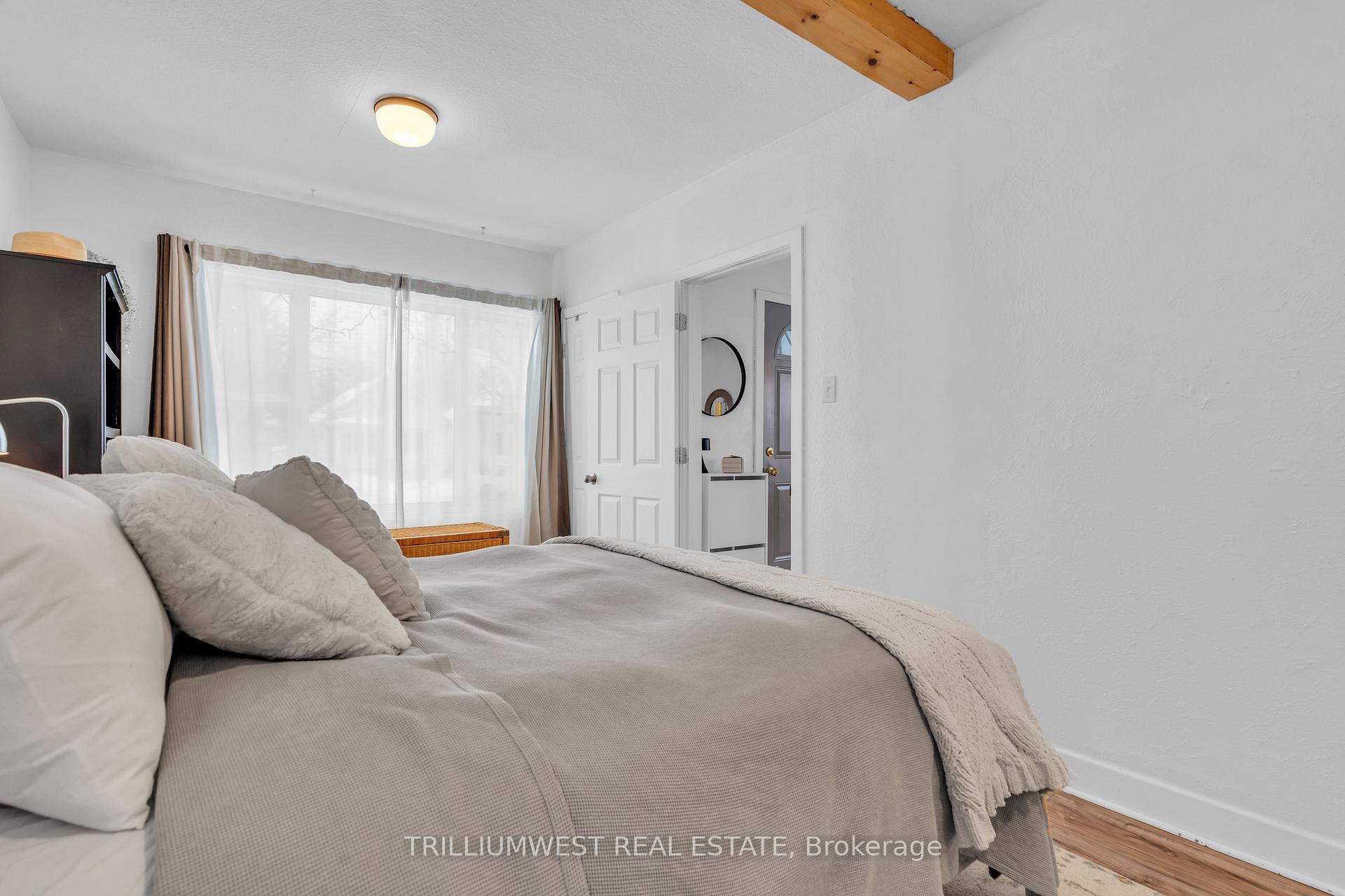 Photo 23 of 436 Louisa Street, Kitchener, Mount Hope Huron Park — HOMEH