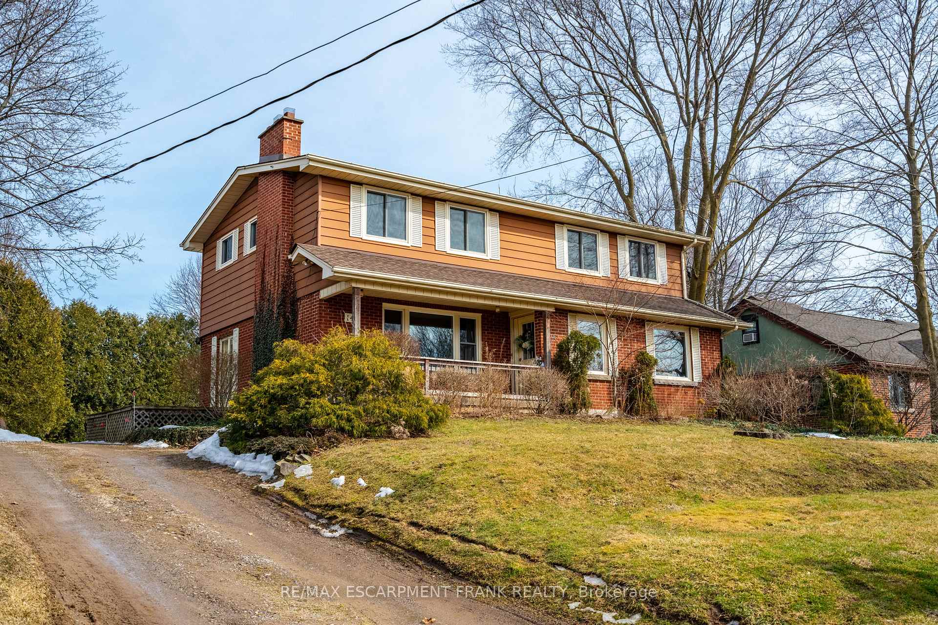Photo 1 of 147 Lloyminn Avenue, Hamilton, Ancaster — HOMEH