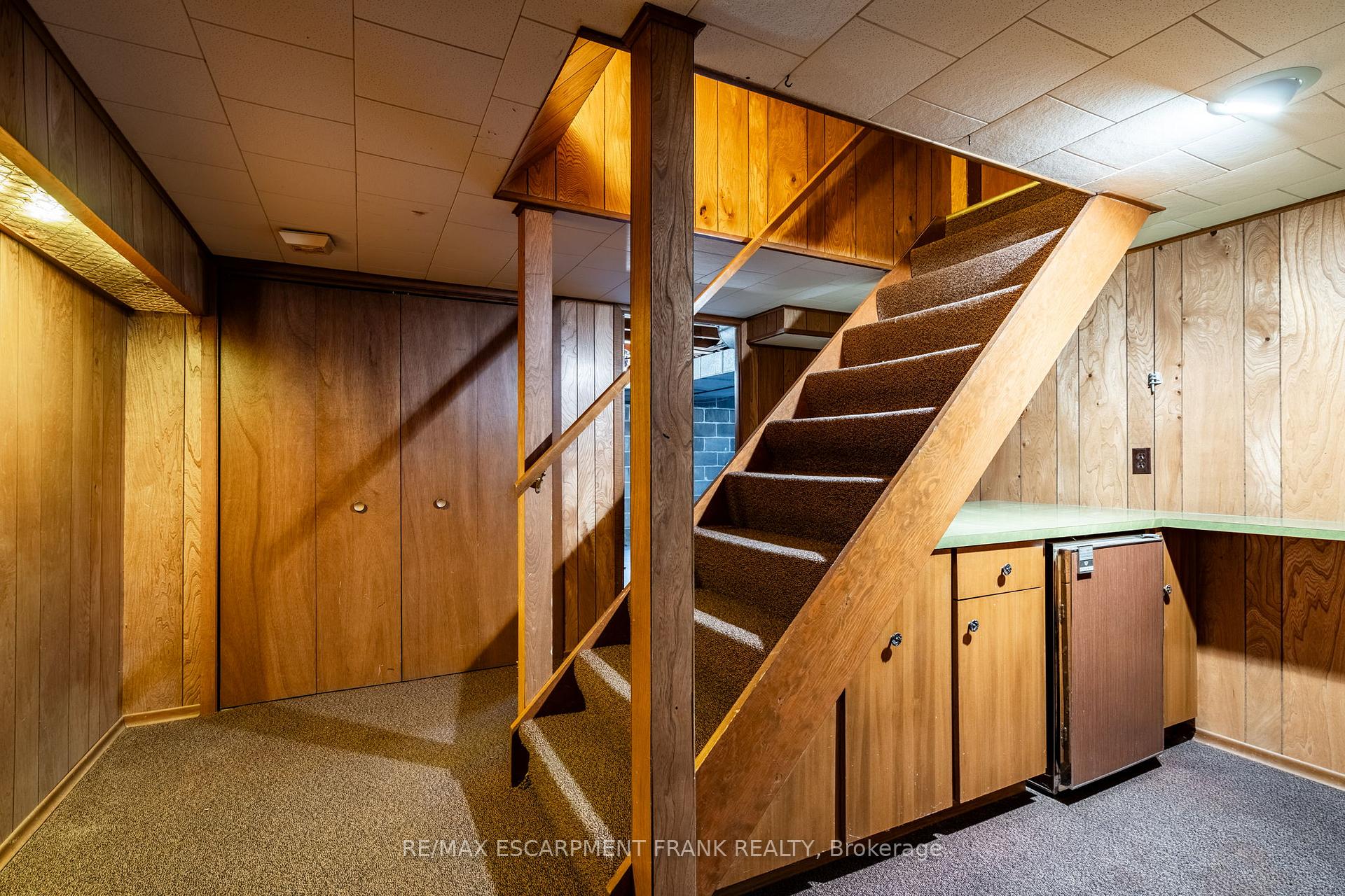 Photo 46 of 147 Lloyminn Avenue, Hamilton, Ancaster — HOMEH