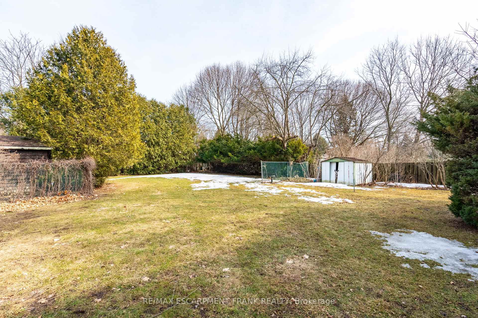 Photo 42 of 147 Lloyminn Avenue, Hamilton, Ancaster — HOMEH