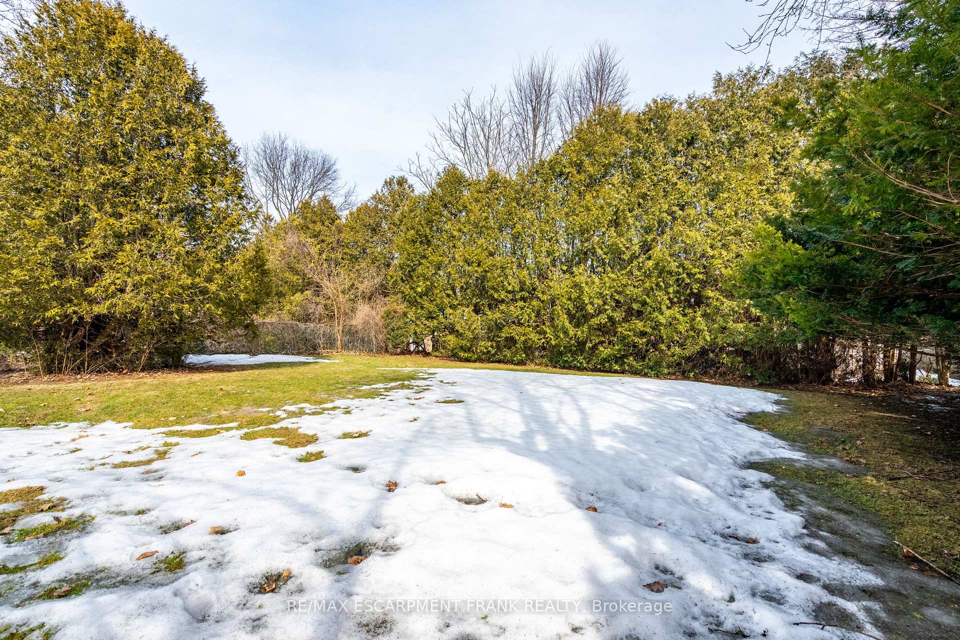 Photo 41 of 147 Lloyminn Avenue, Hamilton, Ancaster — HOMEH