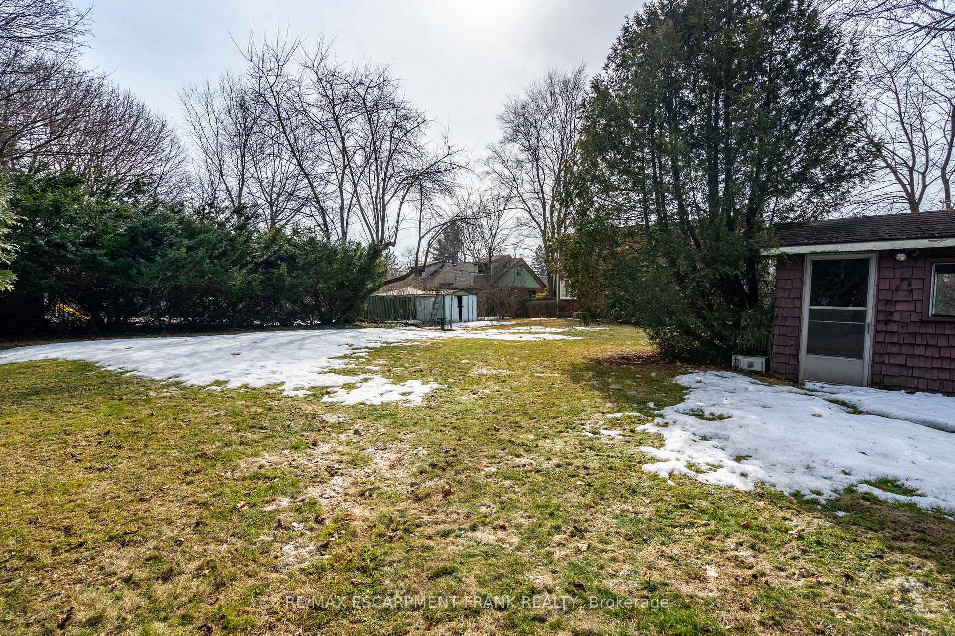 Photo 47 of 147 Lloyminn Avenue, Hamilton, Ancaster — HOMEH