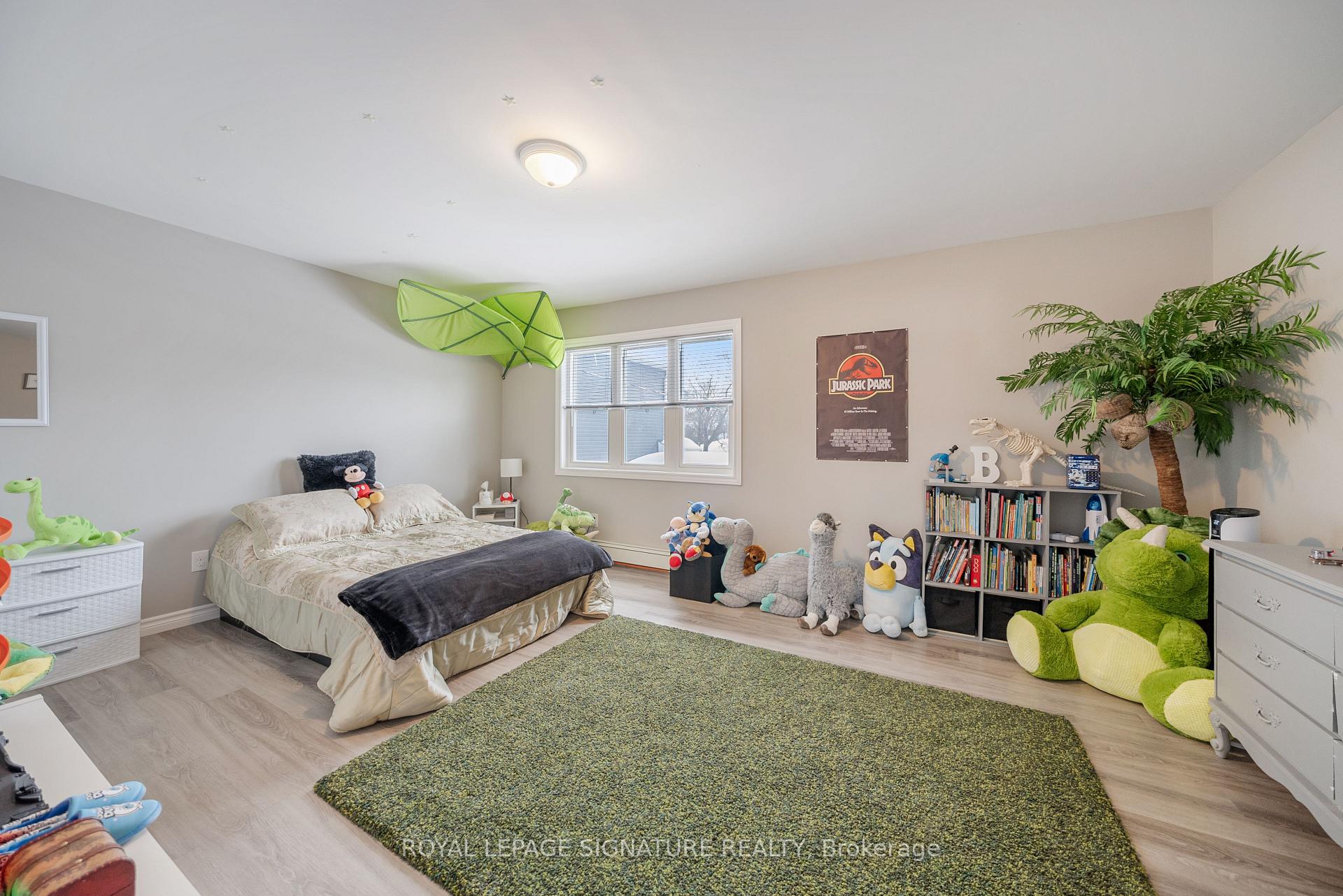 Photo 13 of 94A Peel Street, Barrie, Wellington — HOMEH