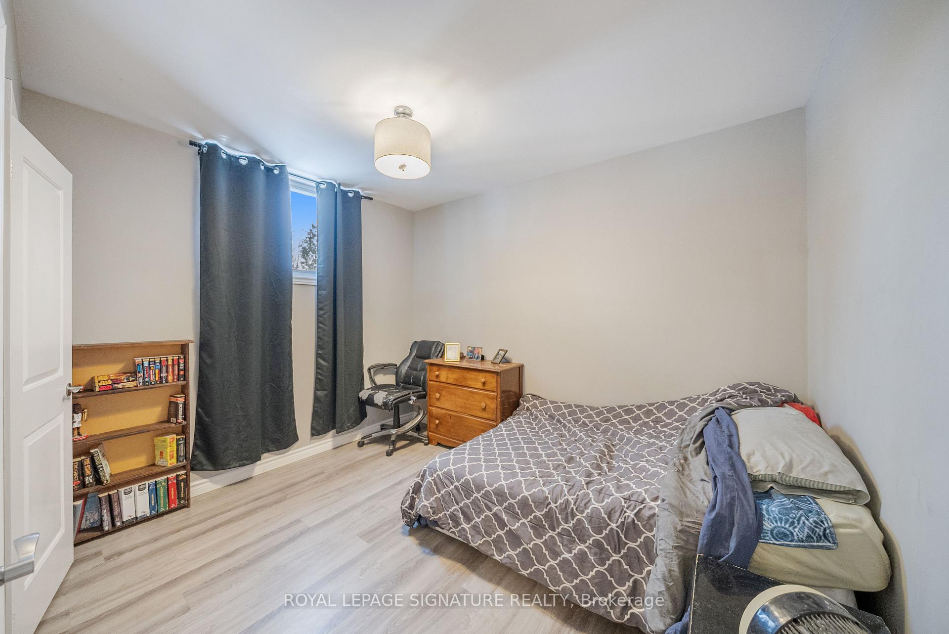 Photo 24 of 94A Peel Street, Barrie, Wellington — HOMEH