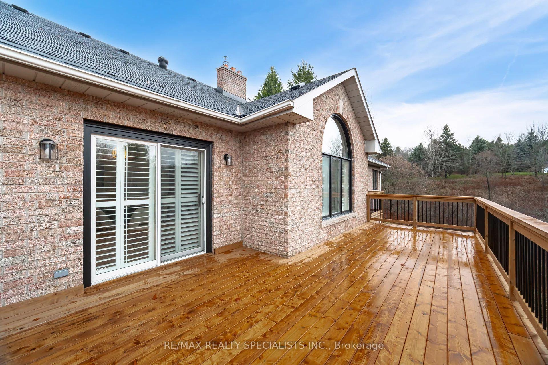 Photo 16 of 41 Matson Drive, Caledon, Palgrave — HOMEH
