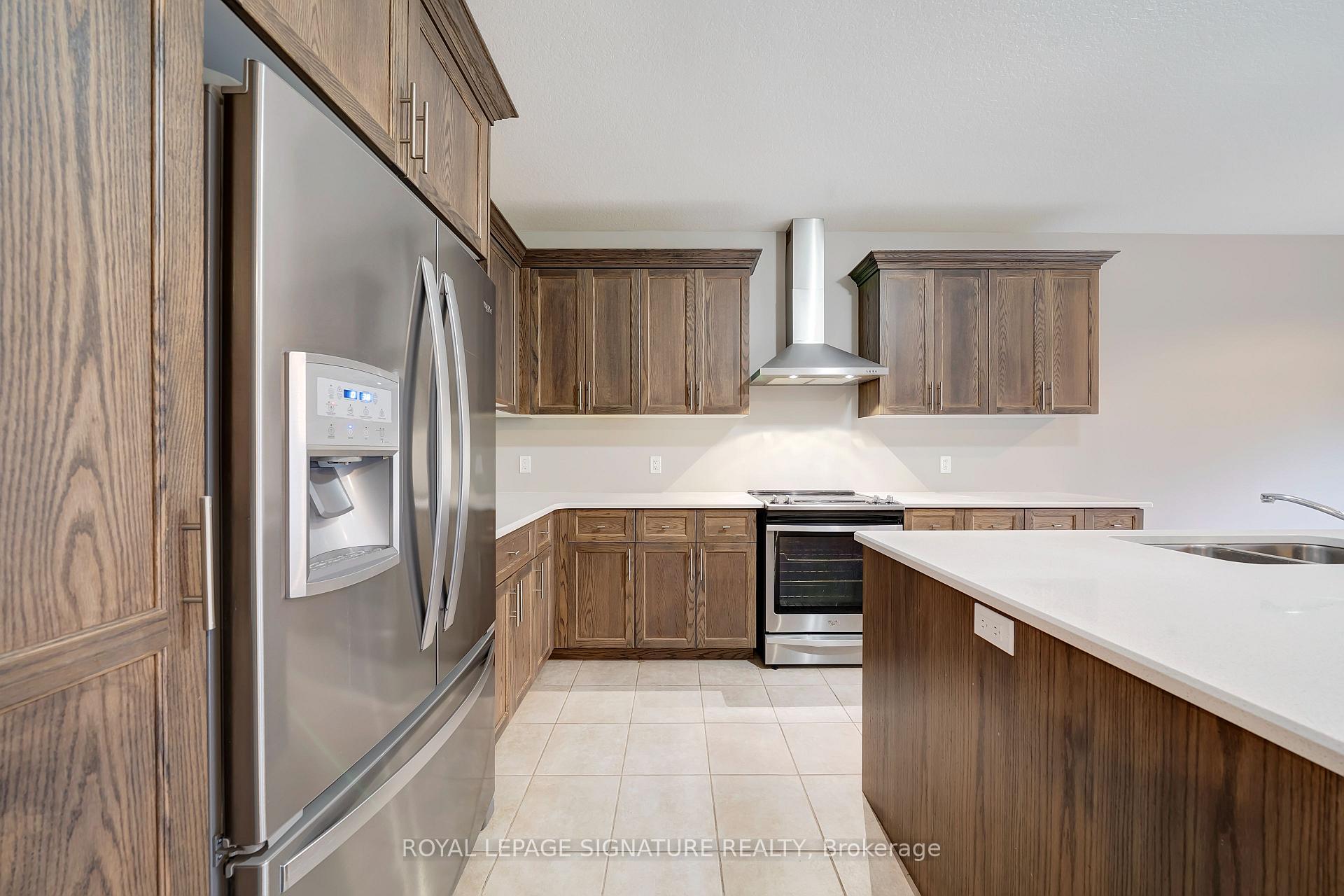 Photo 19 of 504 Florencedale Crescent, Kitchener — HOMEH
