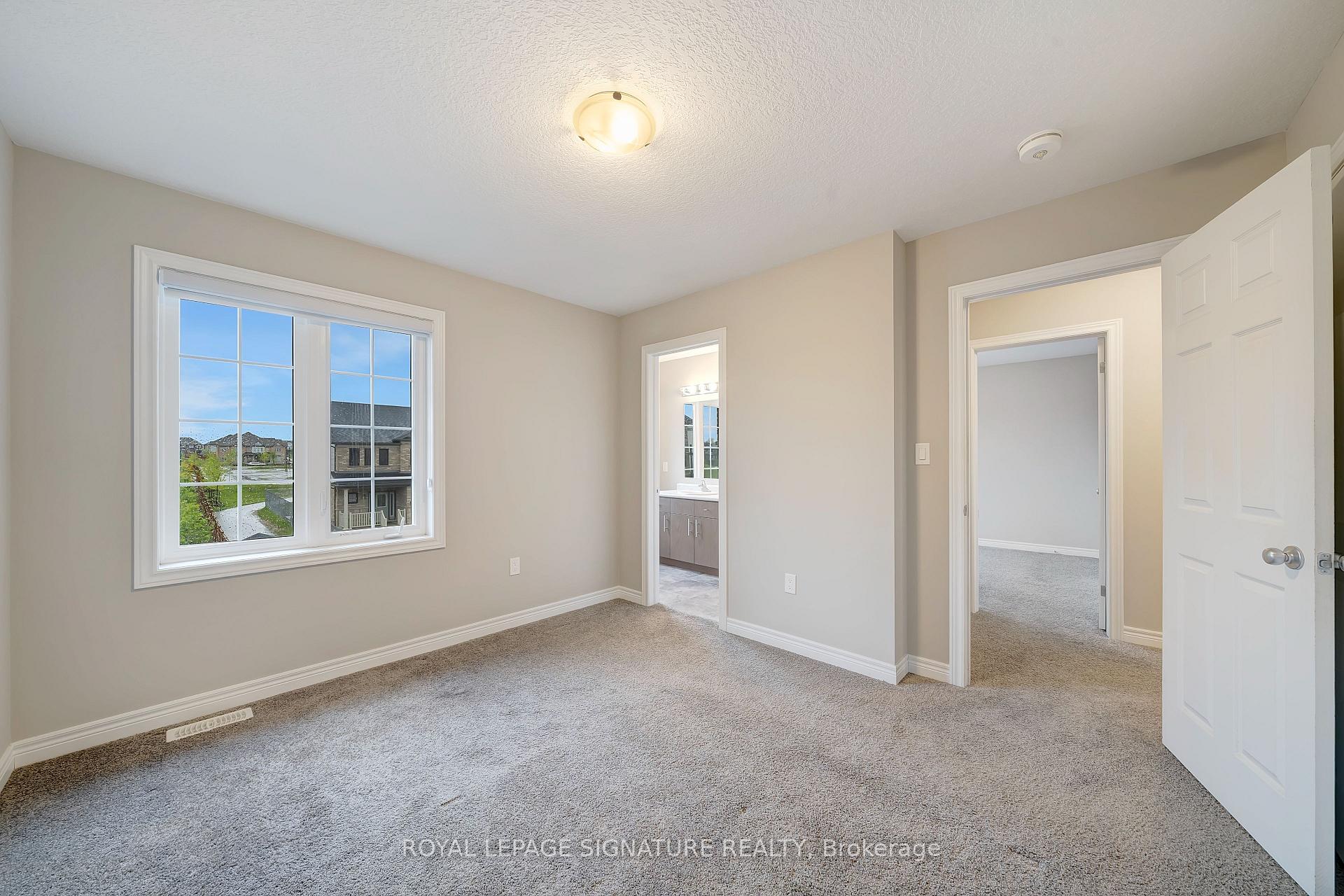 Photo 31 of 504 Florencedale Crescent, Kitchener — HOMEH